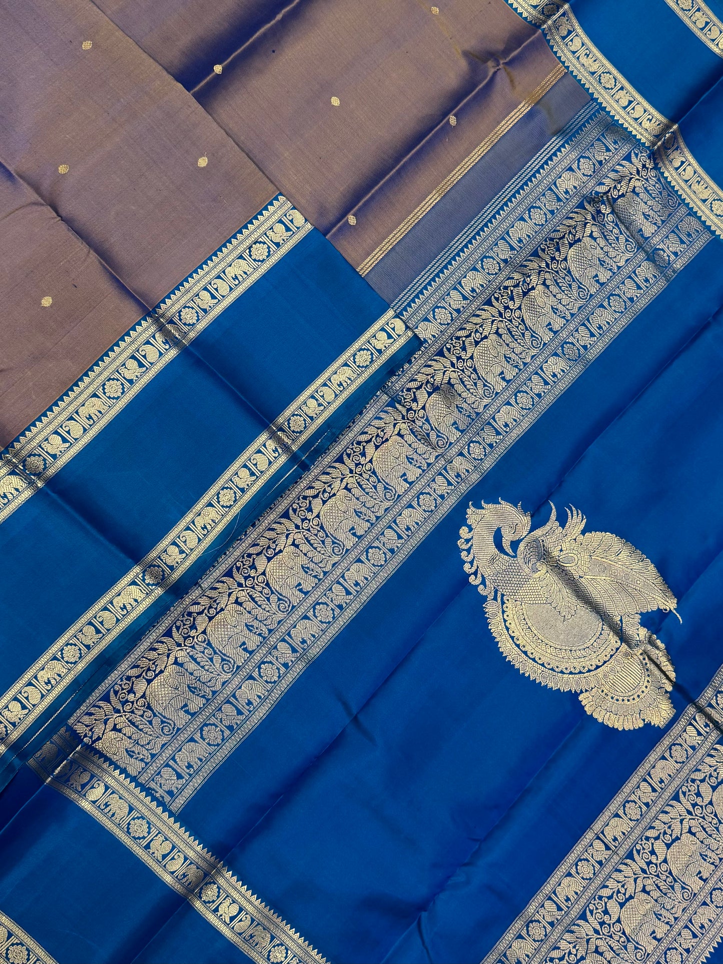 Pure Kanjivarams | rettaipet border X thogai mayil | two tone X blue |Handwoven luxury x 4 ply master weave | NKV45