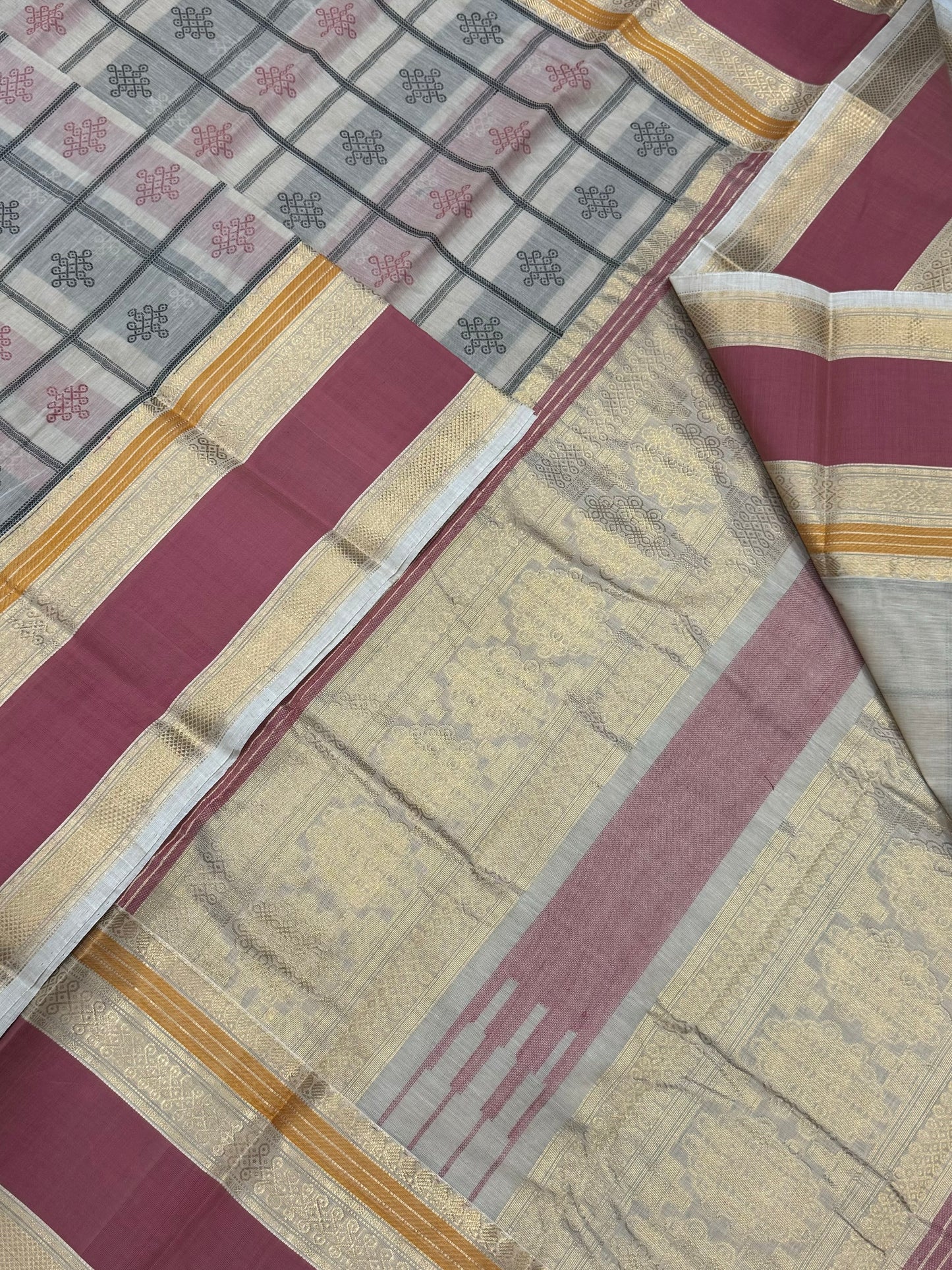 Pure Handloom Kanchi rich Cotton Saree | cream X cherry pink | 1000 butta X kolam
