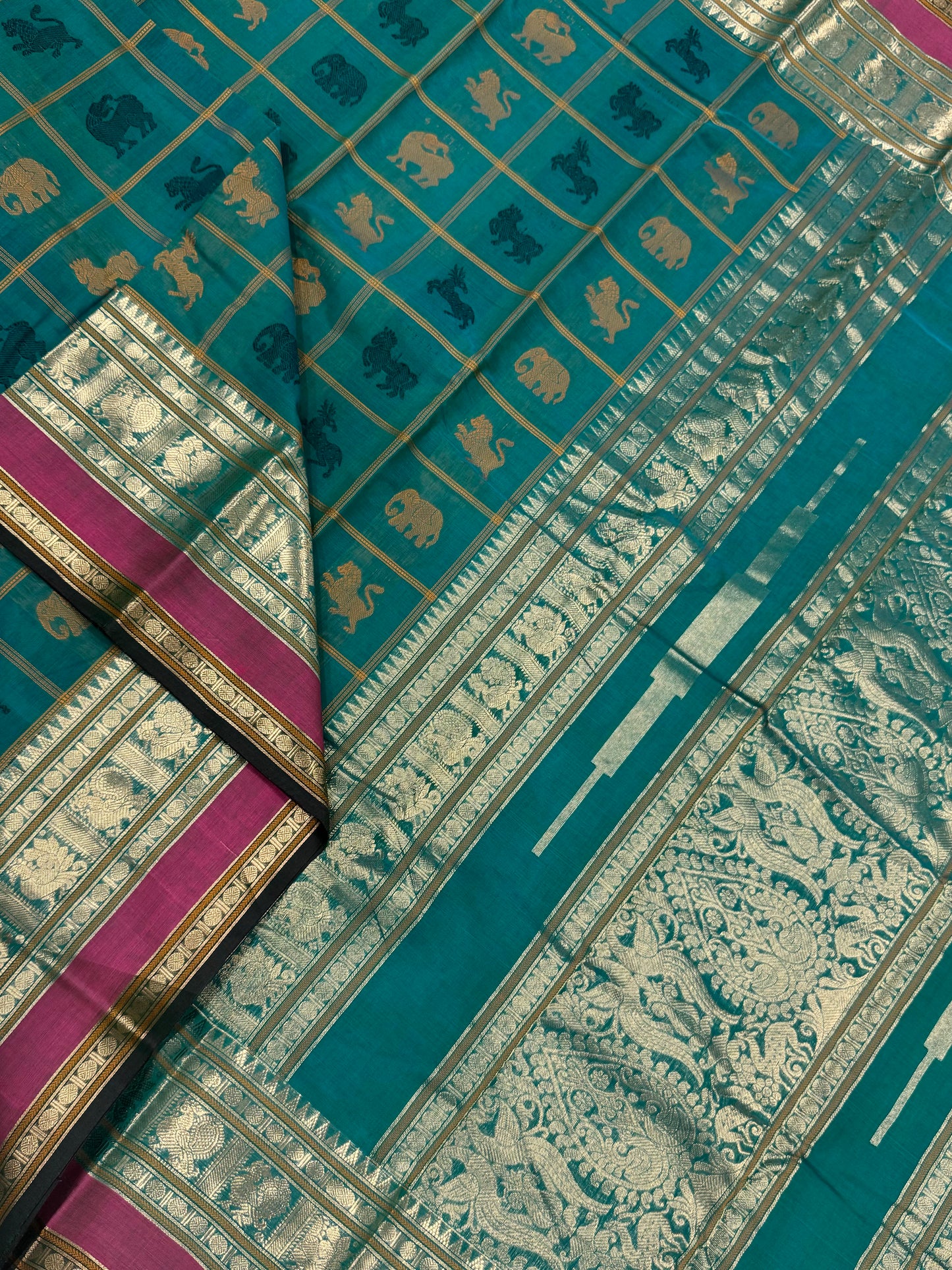 Pure Handloom Kanchi rich Cotton Saree | 5 motif Vanasingaram butta x cyan green x zari