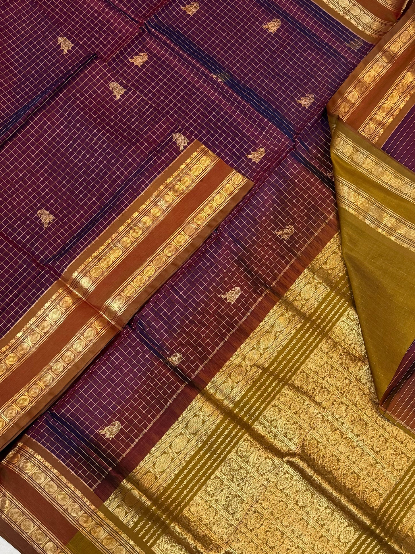 Kanchi Silk Cotton Sarees | luxury silk cotton | kattam X mayil X rettaipet | twotone marron x earth green NKV37