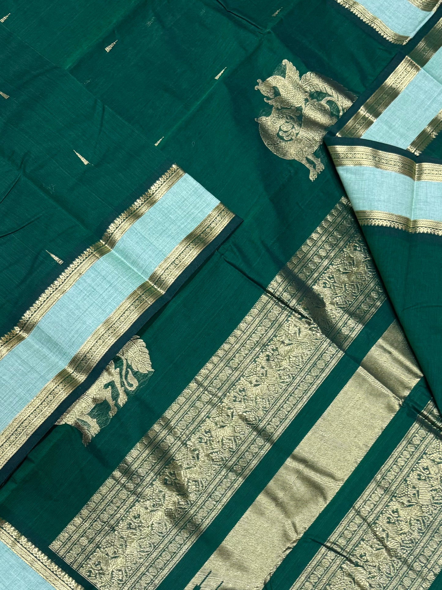 Pure Handloom Kanchi rich Cotton | rettaipet Zari woven border |bottle green X pastel blue | intricate rich Zari woven Pallu & borders