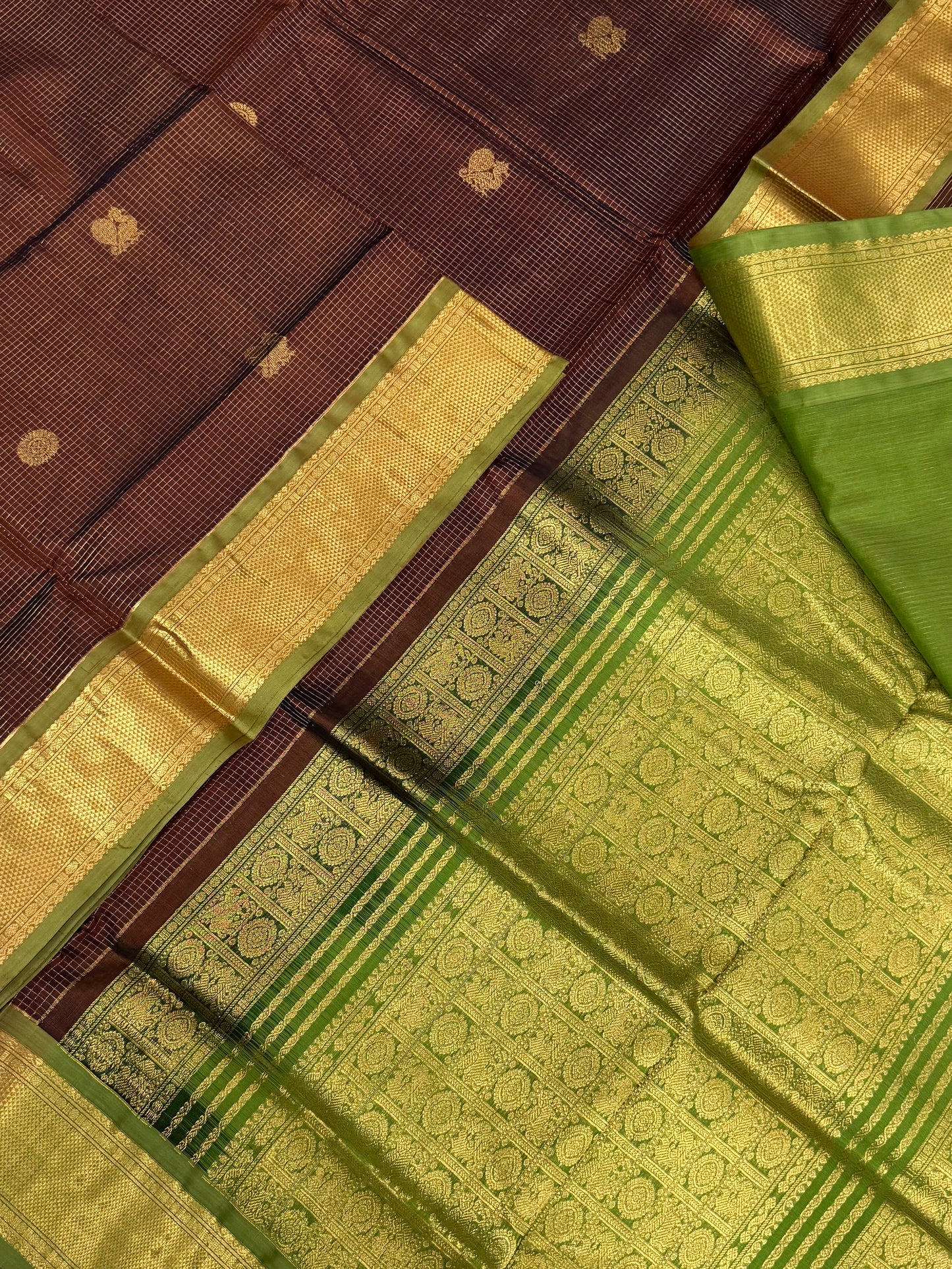 Kanchi Silk Cotton Sarees | luxury silk cotton | muthukattam x mayil chakram | brown X green | NKV37