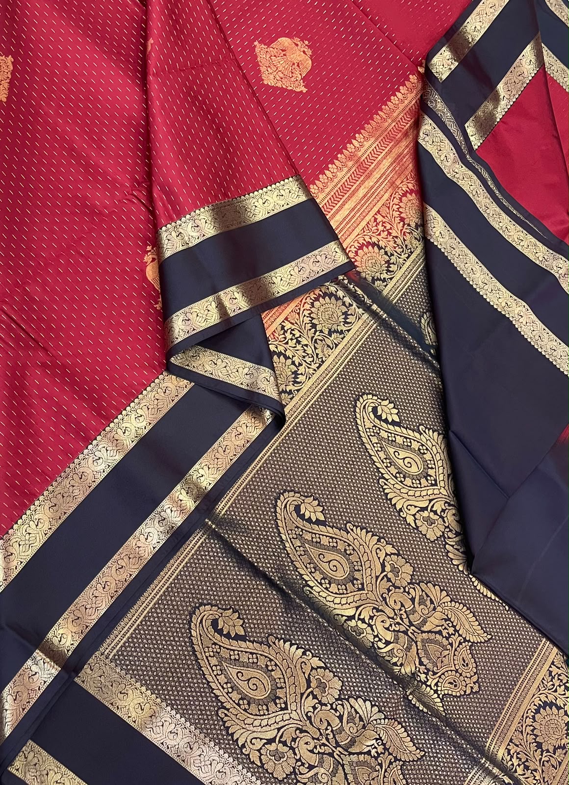 Vegan Silk Sarees Online | marron x black đŸ–¤ | eruthalapakshi x rettaipet border