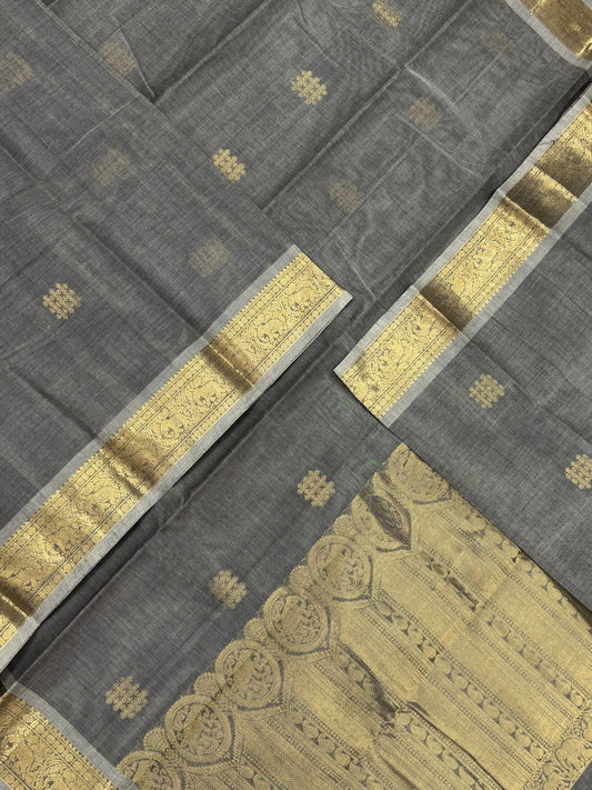 Pure Handloom Kanchi rich Cotton Saree | pastel grey  x kolam zari