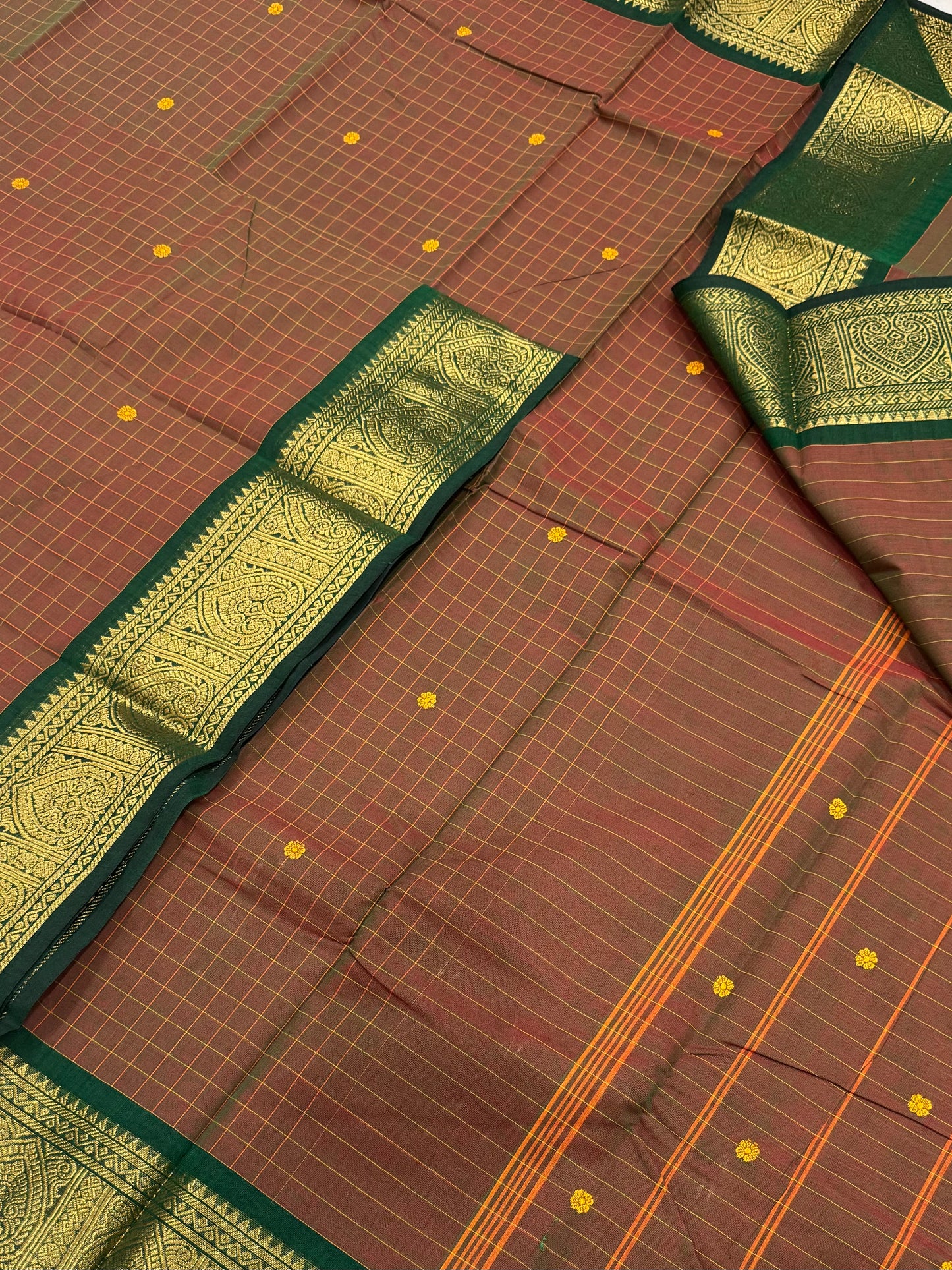 Kanchi soft cotton | maanthulir brown X dark green|rich Zari border X kattam