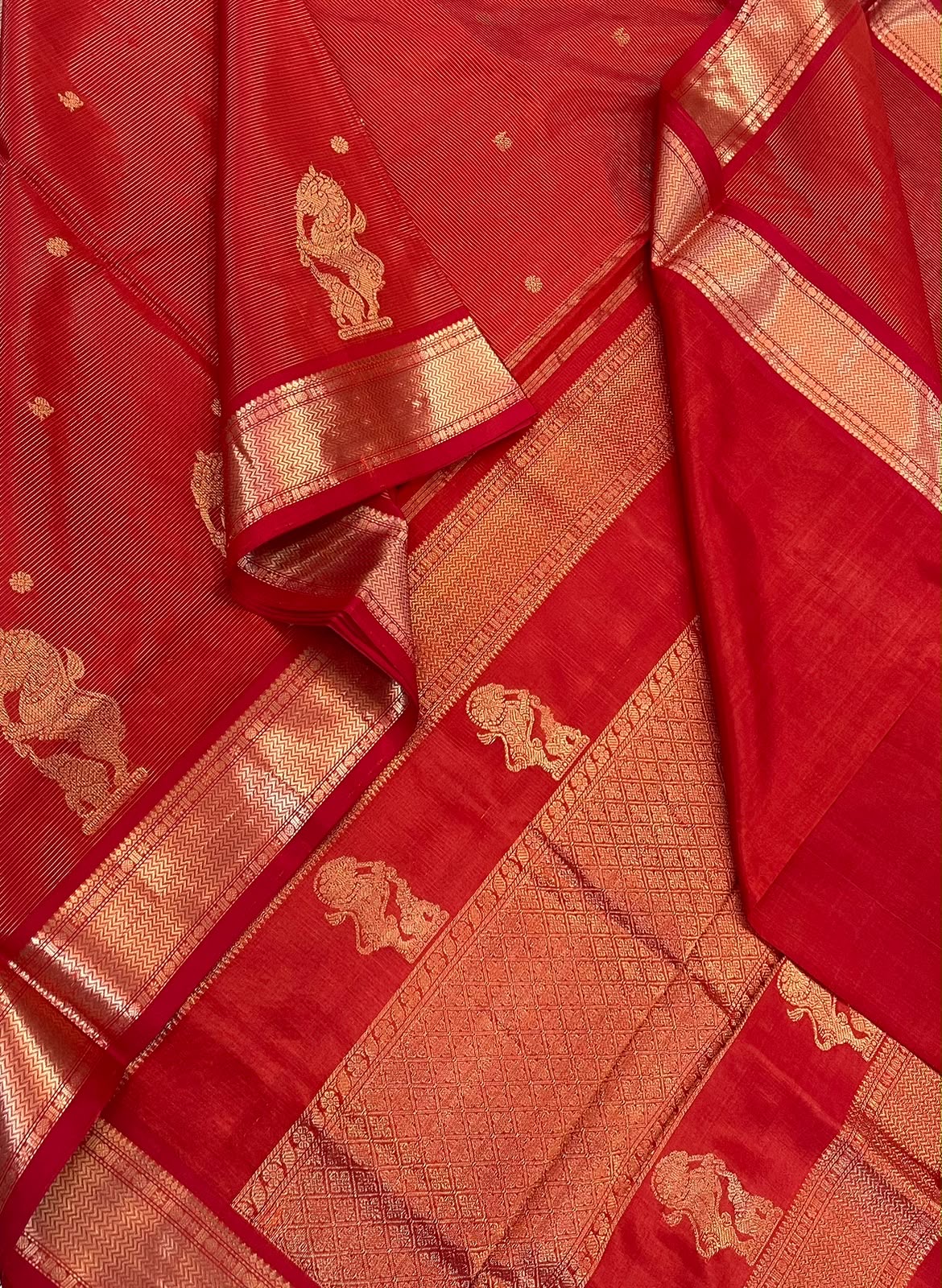 Kanchi Silk Cotton Sarees | luxury silk cotton | VAIRAOOSI X shimmayhazli | red