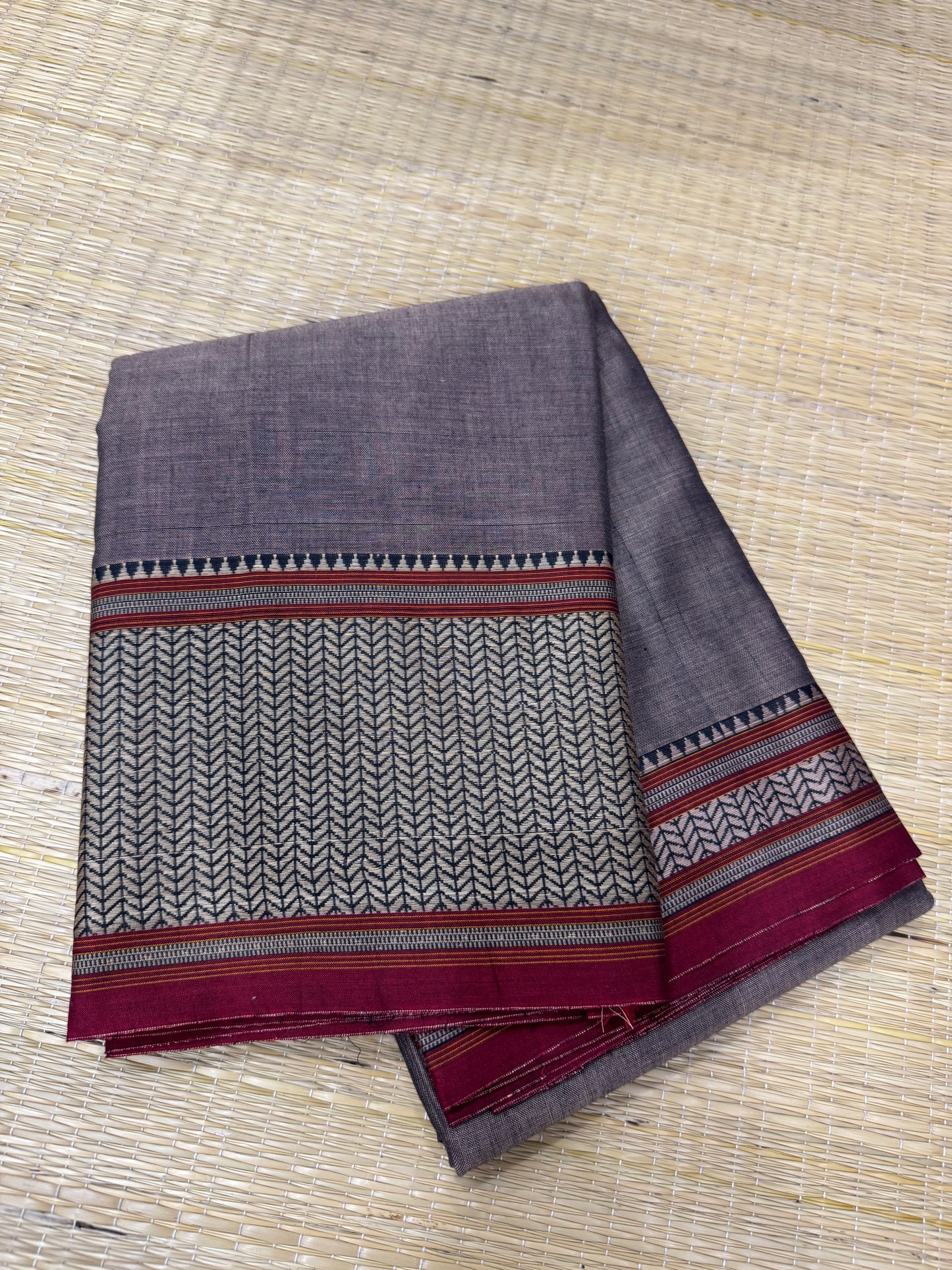 Narayanpet soft cottons |thread border | grey X red
