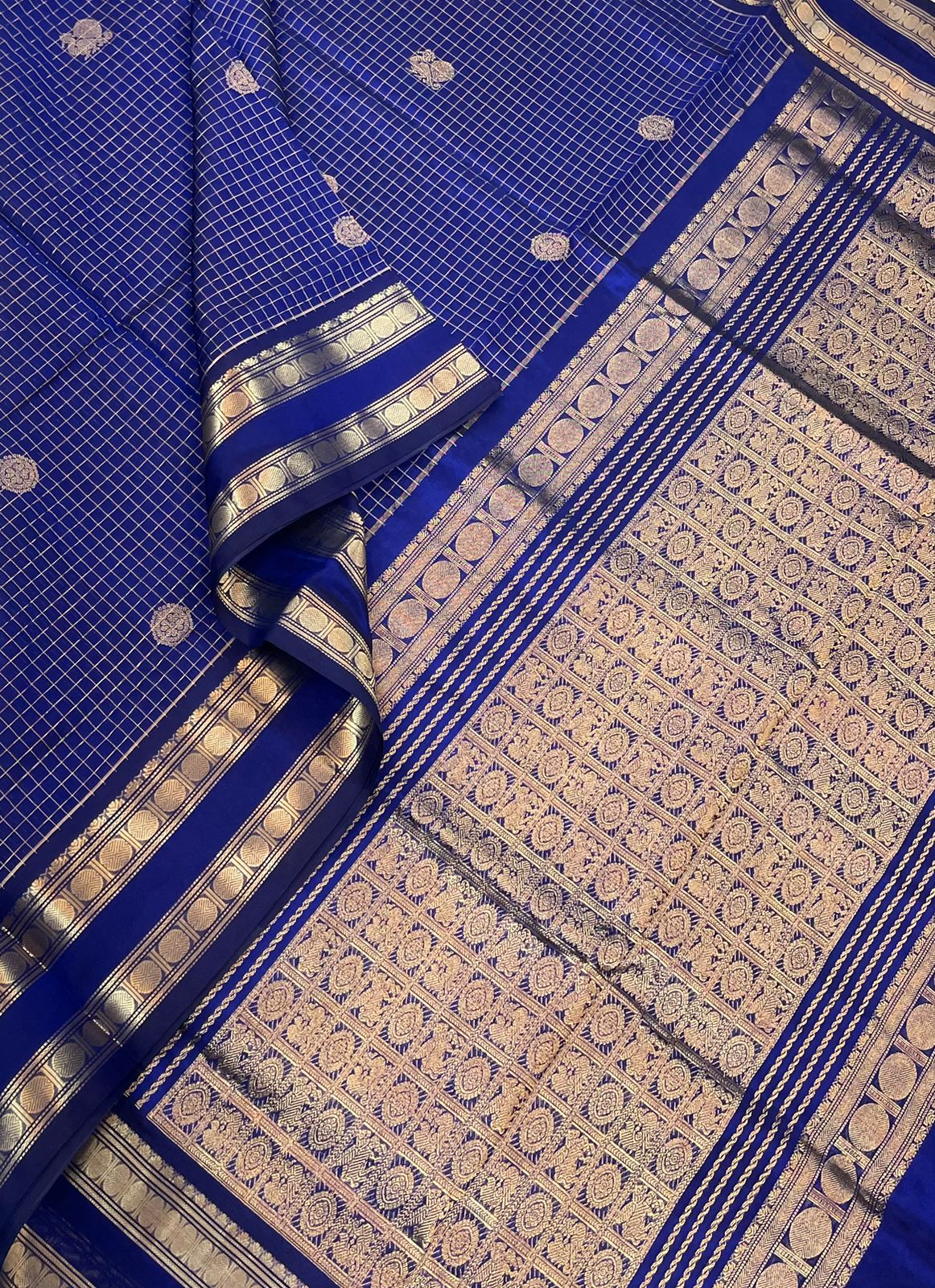 Kanchi Silk Cotton Sarees |kattam x mayil chakram | MsBlue x gold |NKV37