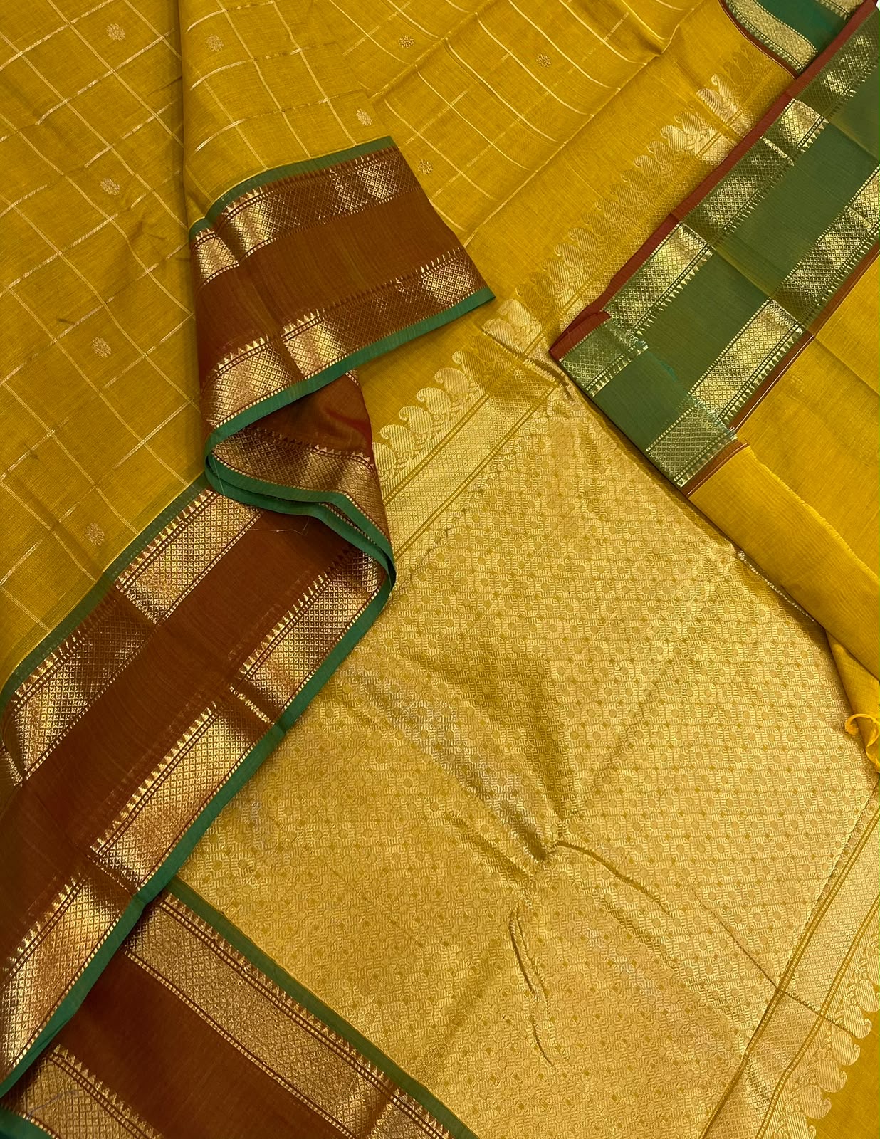 Kanchi mercerdised soft cotton | Zari kattam X Zari rettaipet border | yellow X ganga Jamuna