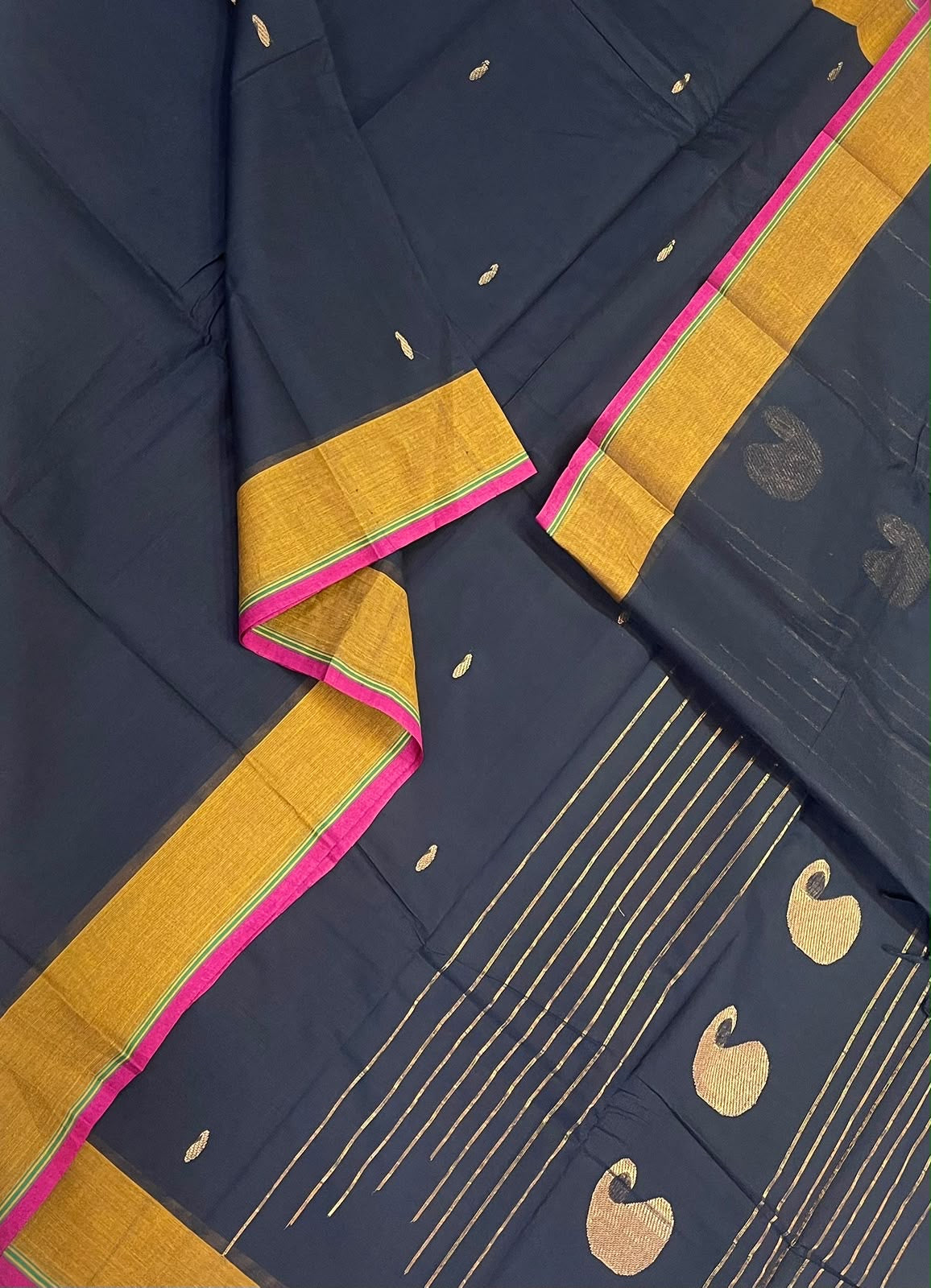 Kanchi mercerised soft cotton | black x mustard pink | thread border