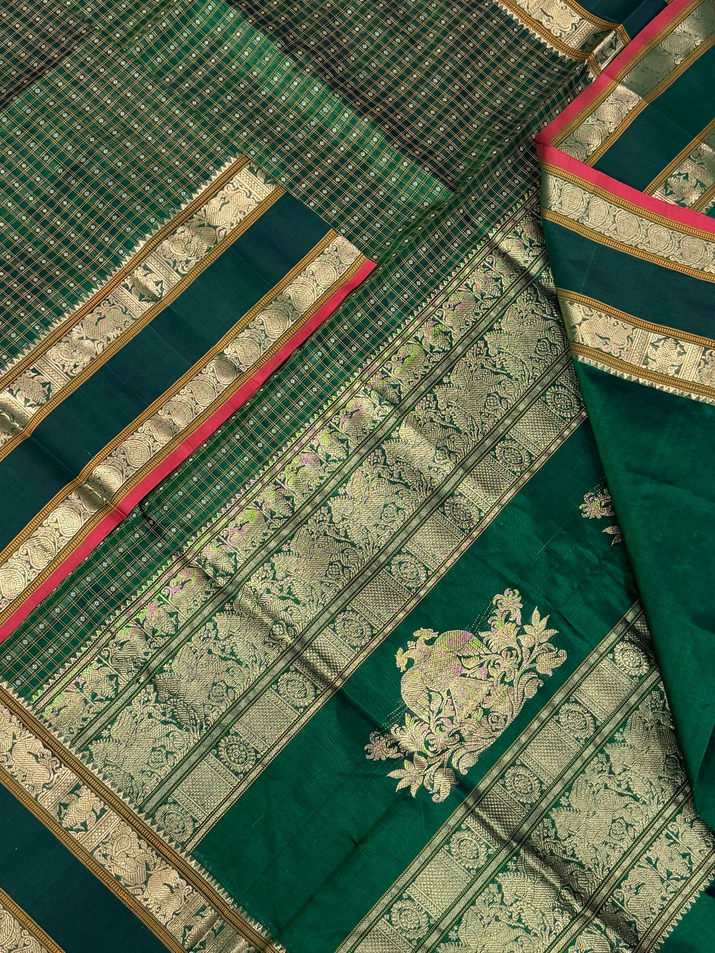 Kanchi Silk Cotton Sarees | 1000 butta x eruthalapakshi pallu| green X red |NKV31