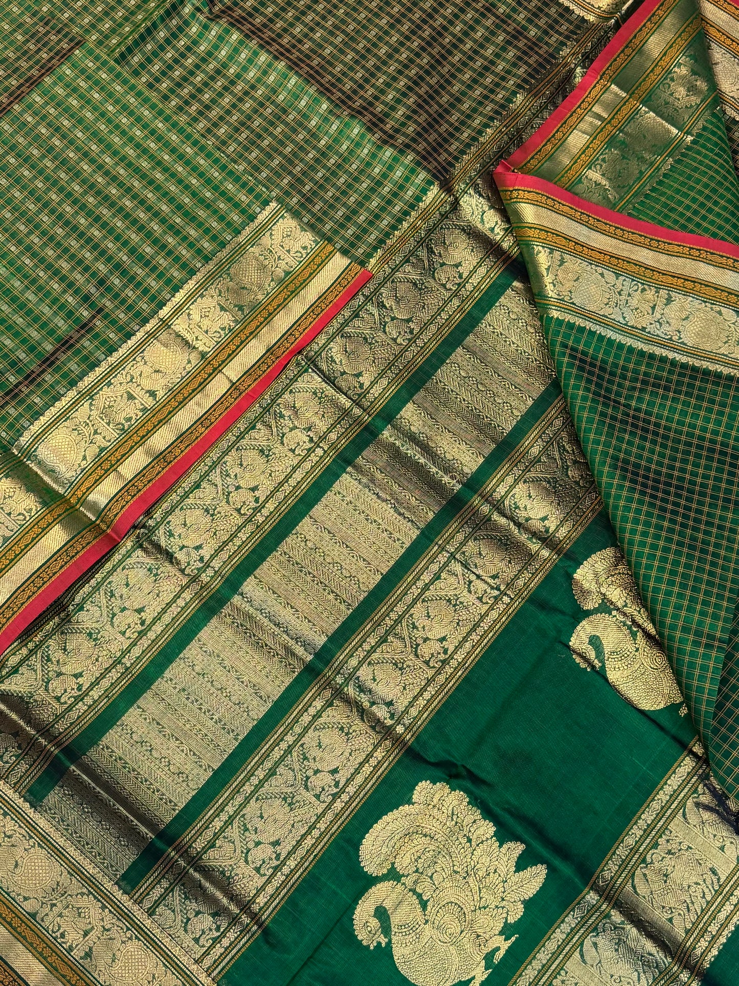 Kanchi Silk Cotton Sarees | 1000 butta X rich zari pallu X zari border | green X brick red