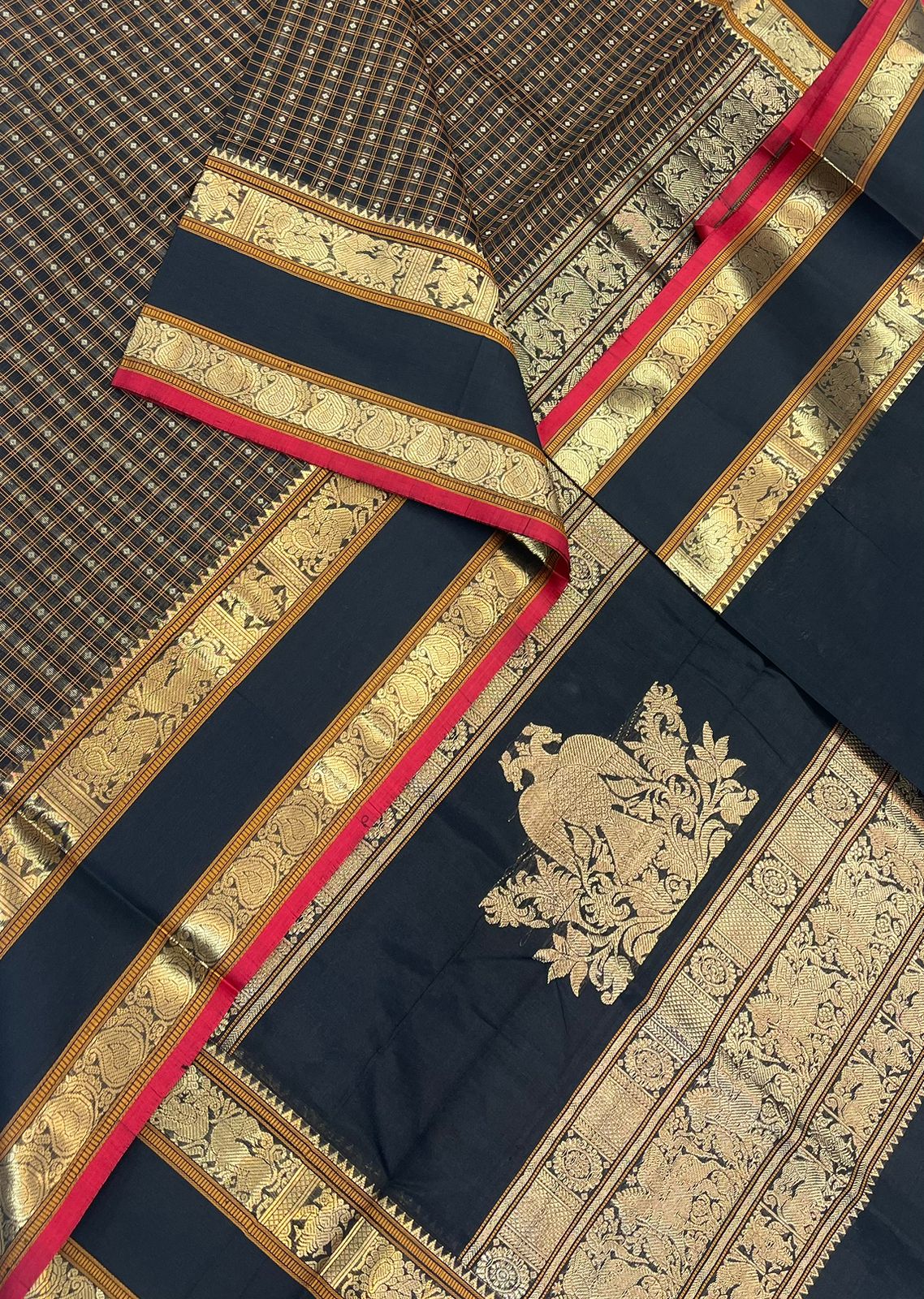 Kanchi Silk Cotton Sarees | 1000 butta x lakshadeepam butta X rich eruthalapakshi pallu | black x red
