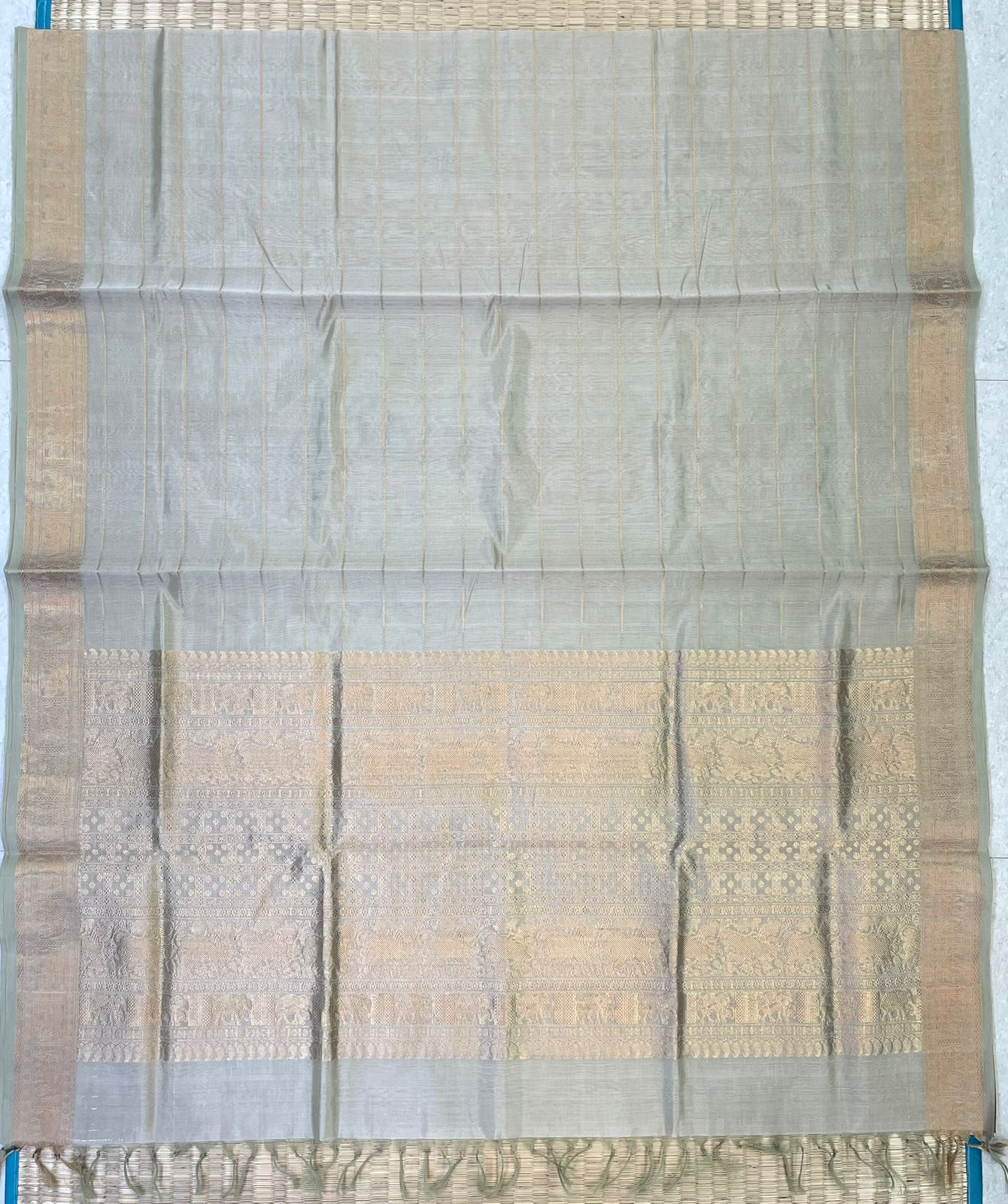 Kanchi Silk Cotton Sarees | neli zari veldhari X rich pallu | pastel teal green x gold
