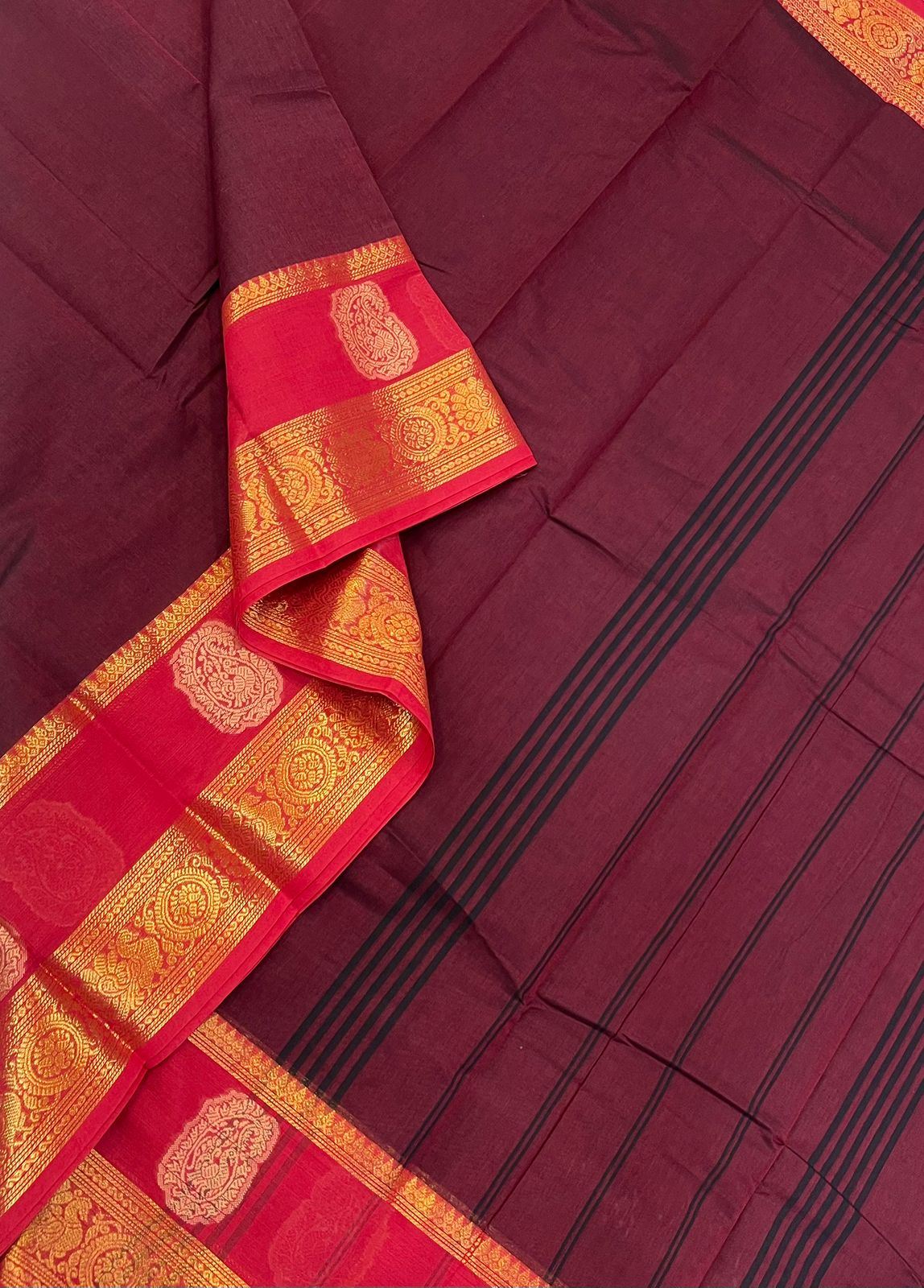 Kanchi soft cotton | aaraku X red | rettaipet zari border X mango peacock