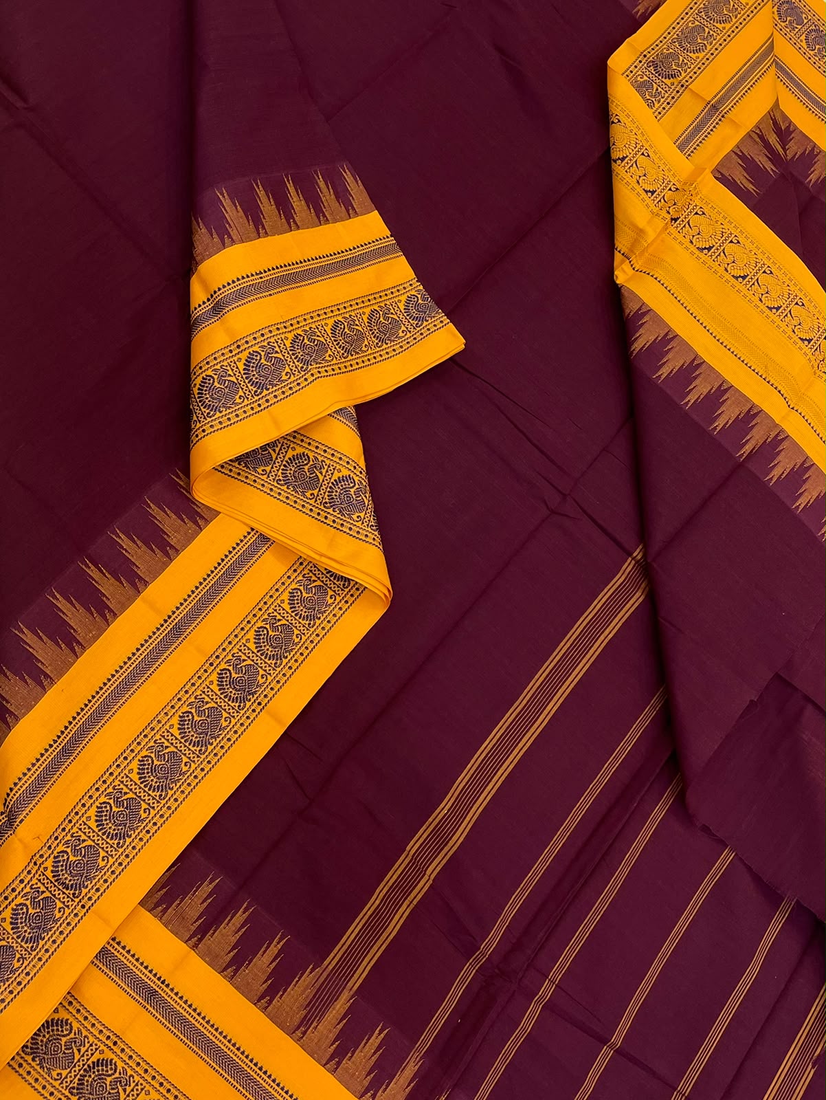 Pure Handloom Kanchi rich Cotton Saree | aaraku X manjal | thread Korvai border