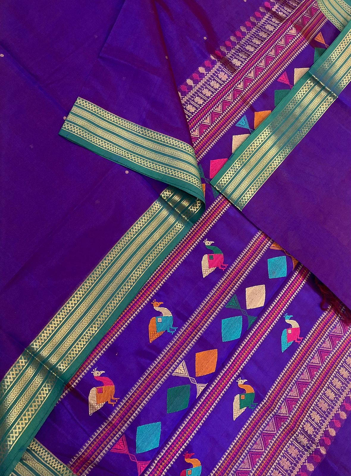 Kanchi Silk Cotton Sarees | tiny motif x bomkai pallu | vadamalli X green