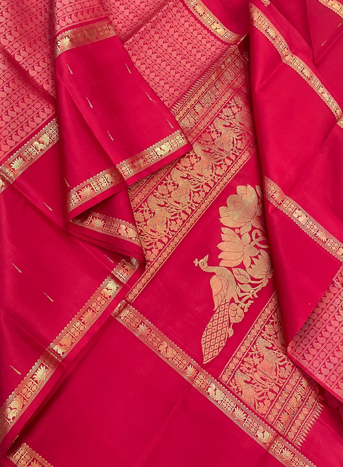 Pure Kanjivarams | zero zari & minimal Zari | varisaipet Xmuppagam | red | Handwoven luxury x 4 ply master weave | NKV35