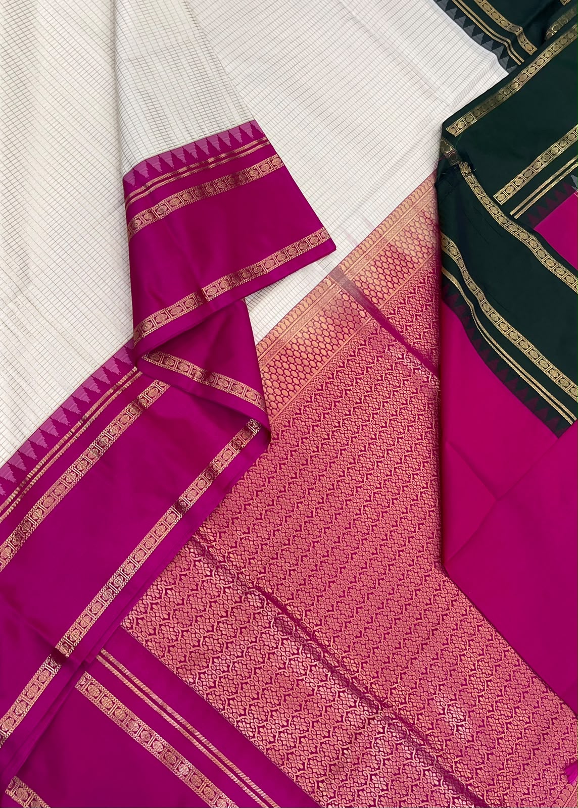 Vegan Silk Sarees Online | cream x hot pink X black đŸ–¤ | kattam x rettaipet border
