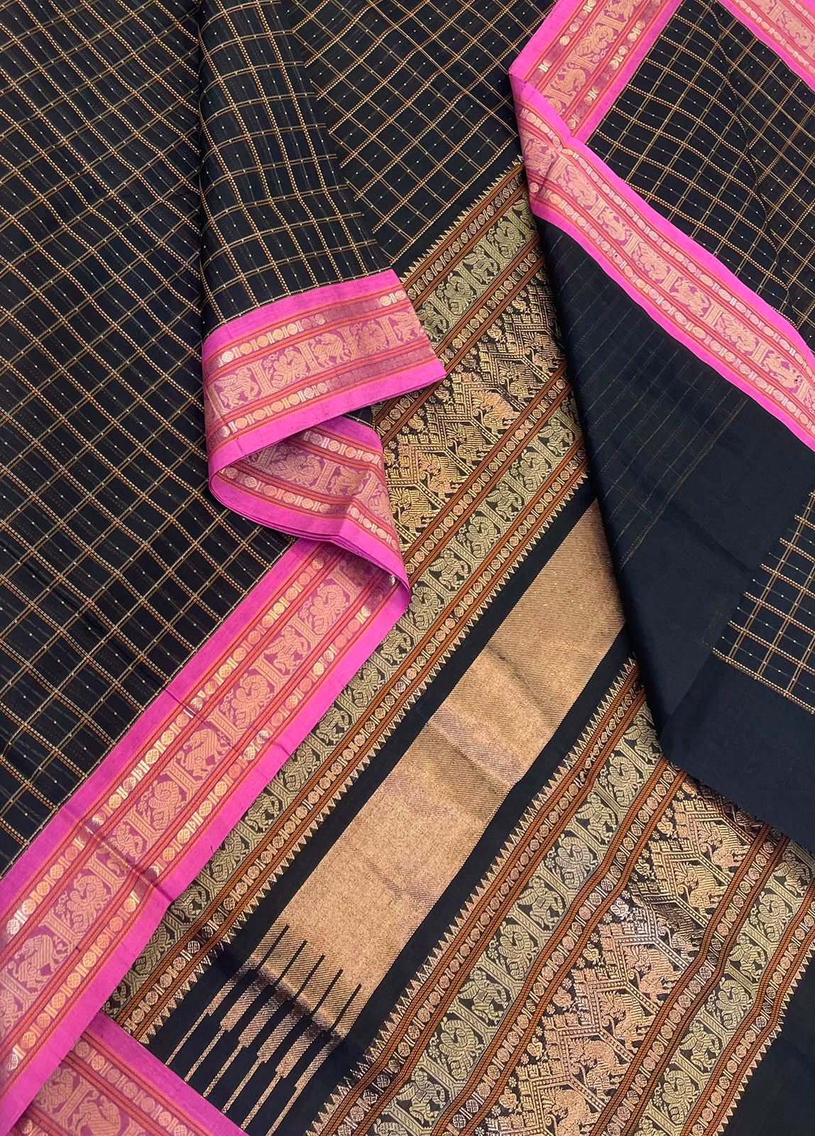 Kanchi Silk Cotton Sarees | 1000 butta X rich pallu | black X pink