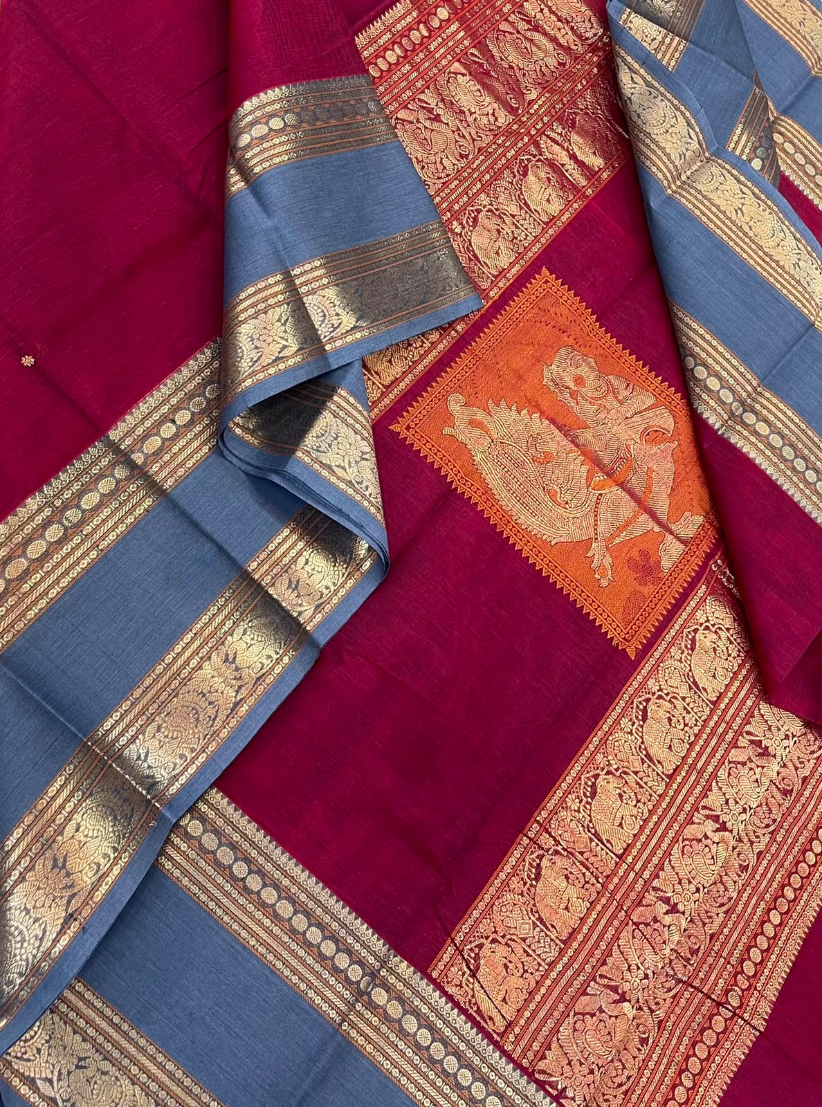 Pure Handloom Kanchi rich Cotton Saree | red x blue | rettaipet zari border X rich handwoven kalaimagal zari pallu