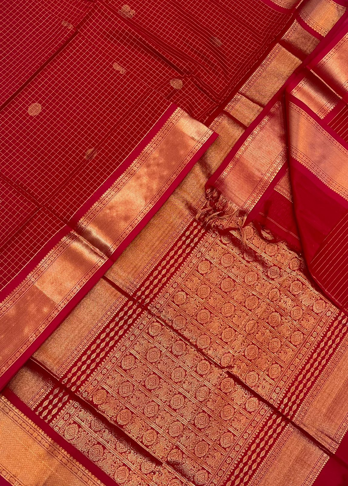 Kanchi Silk Cotton Sarees | luxury silk cotton | VAIRAOOSI muthukattam X mayil X chakram | red x gold NKV37