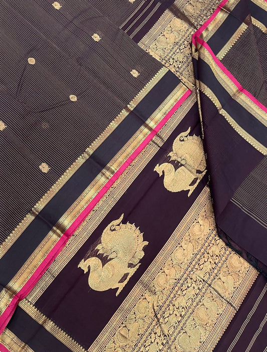 Kanchi handloom rich cotton |oosi vanam butta x mayil x chakram| rettaipet border | dark brown x pink