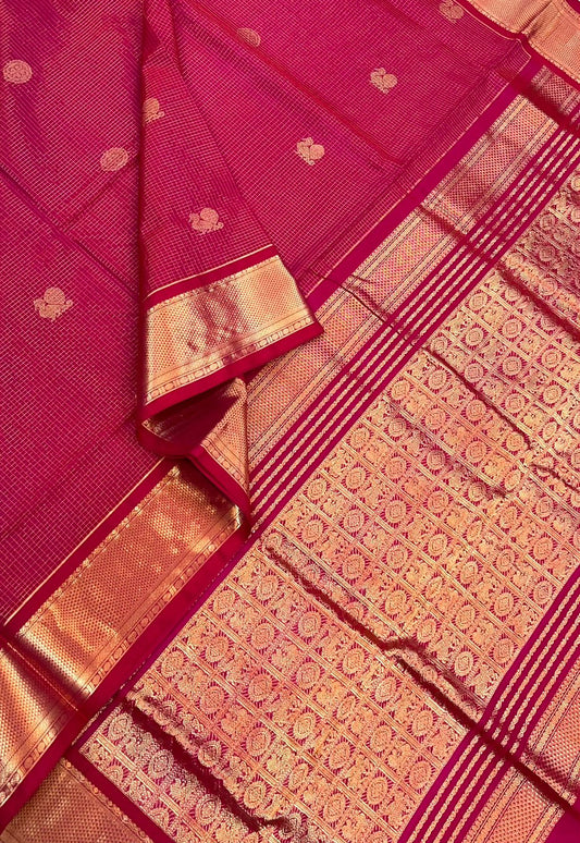 Kanchi Silk Cotton Sarees | lotus pink X mayil chakram | thick zari border x Vairaoosi muthukattam | NKV37
