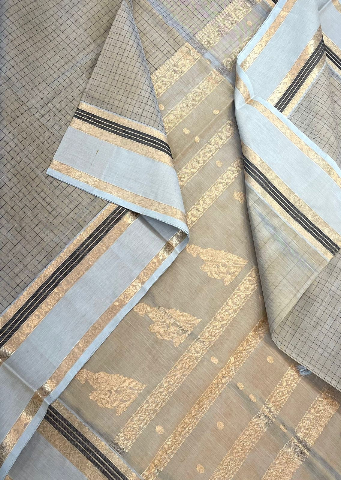 Kanchi Silk Cotton Sarees | 1000 butta X killi pallu |  pastel beige X cream x gold