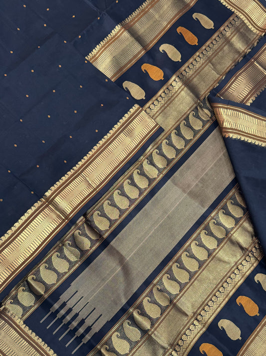 Kanchi Silk Cotton Sarees |black x gold | tiny bindhu motif X thick Zari border