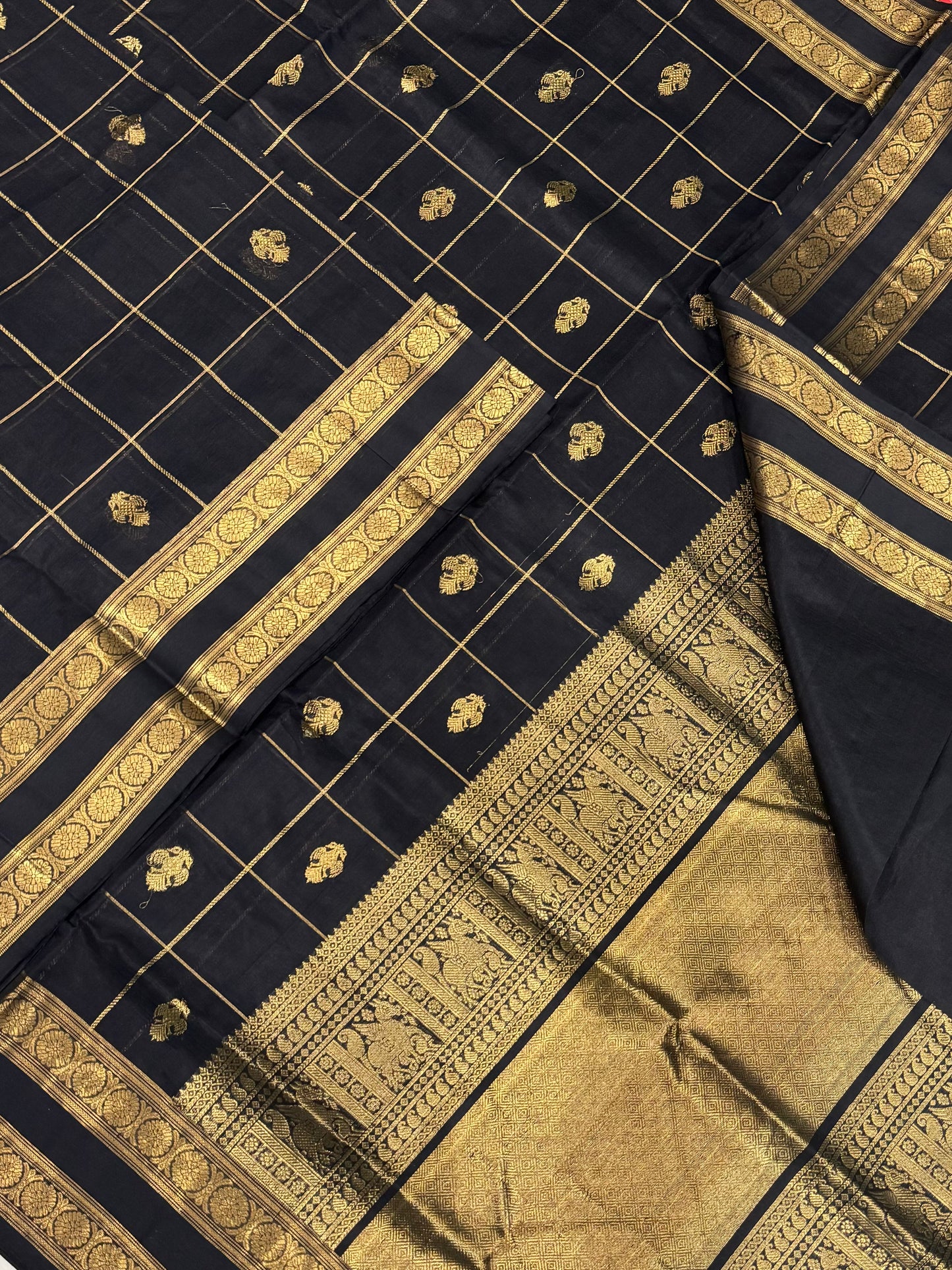 Kanchi Silk Cotton Sarees | BLACK X GOLD |  rettaipet Zari border  x eruthalapakshi kattam
