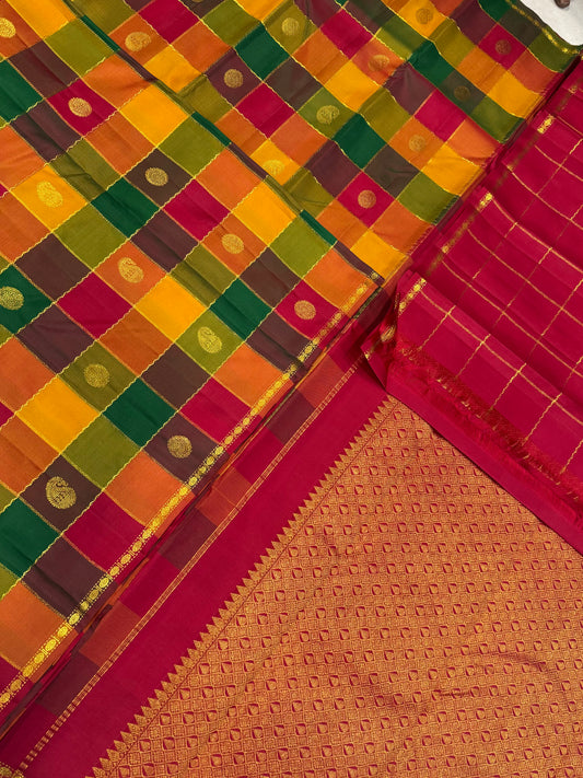 Pure Kanjivarams | palum pazhamum kattam X Rani X gold X tiny border