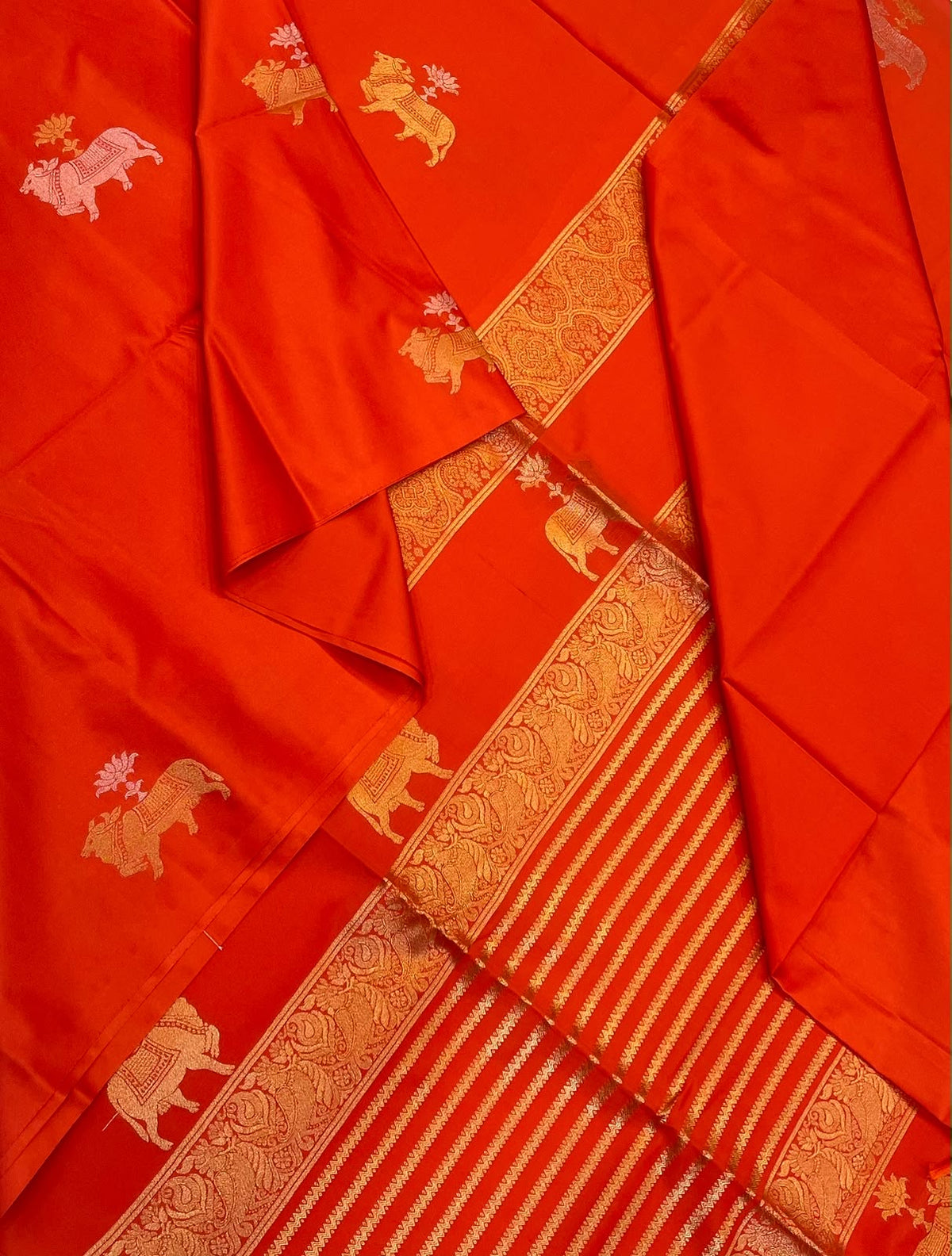 Vegan Silk Sarees Online | orange X gold | pichwai x border less