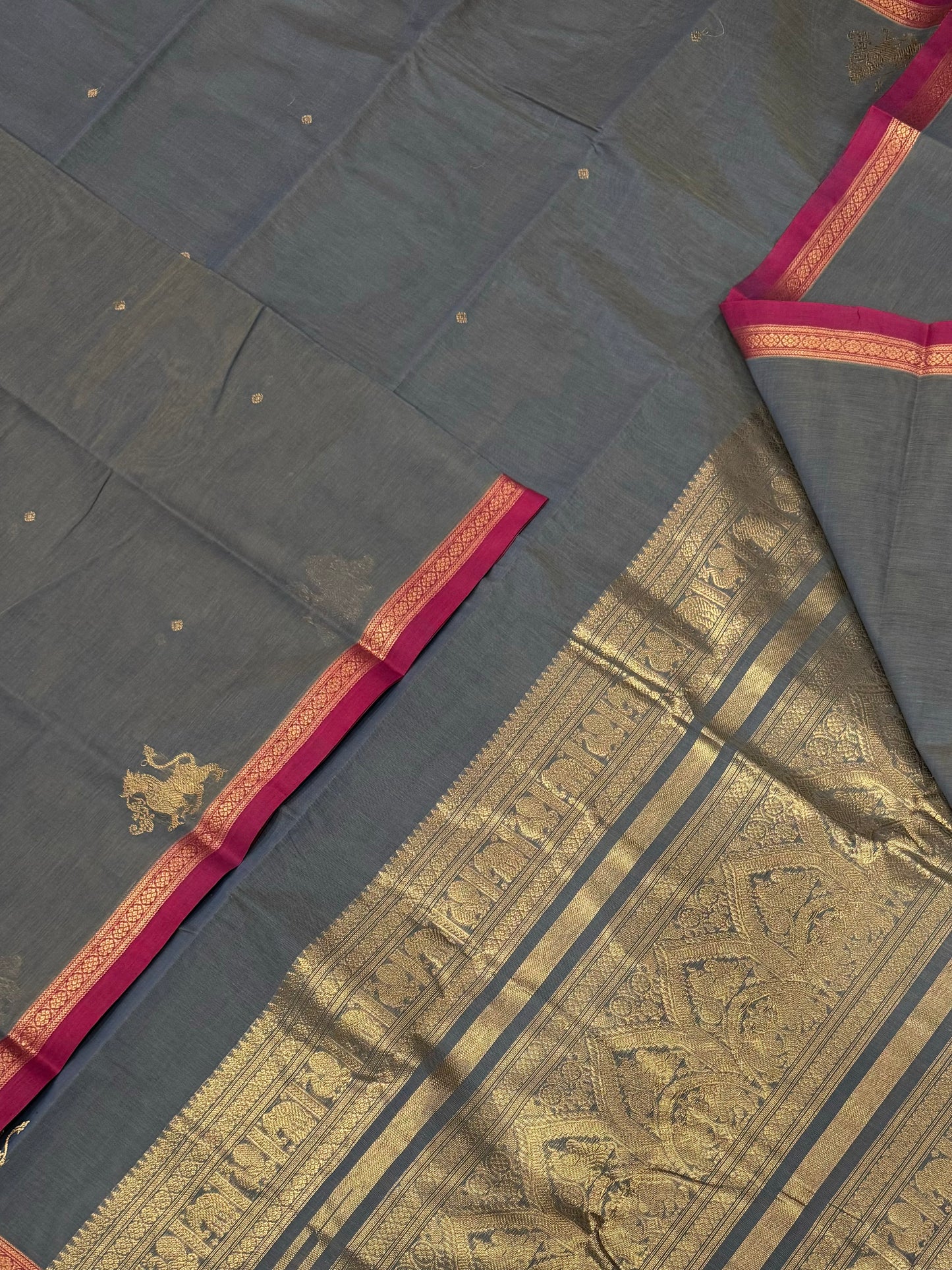 Pure Handloom Kanchi rich Cotton Saree | grey X pink | tiny border