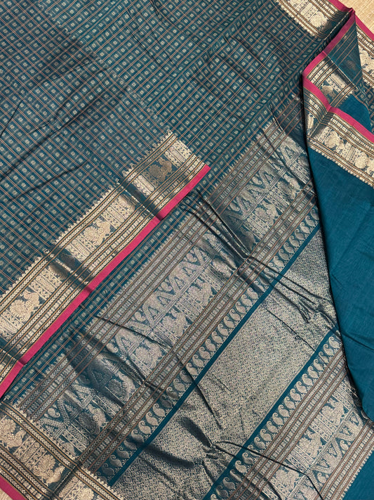 Pure Handloom Kanchi rich Cotton Saree | 1000 butta x zari border | green X red | intricate rich thread woven Pallu