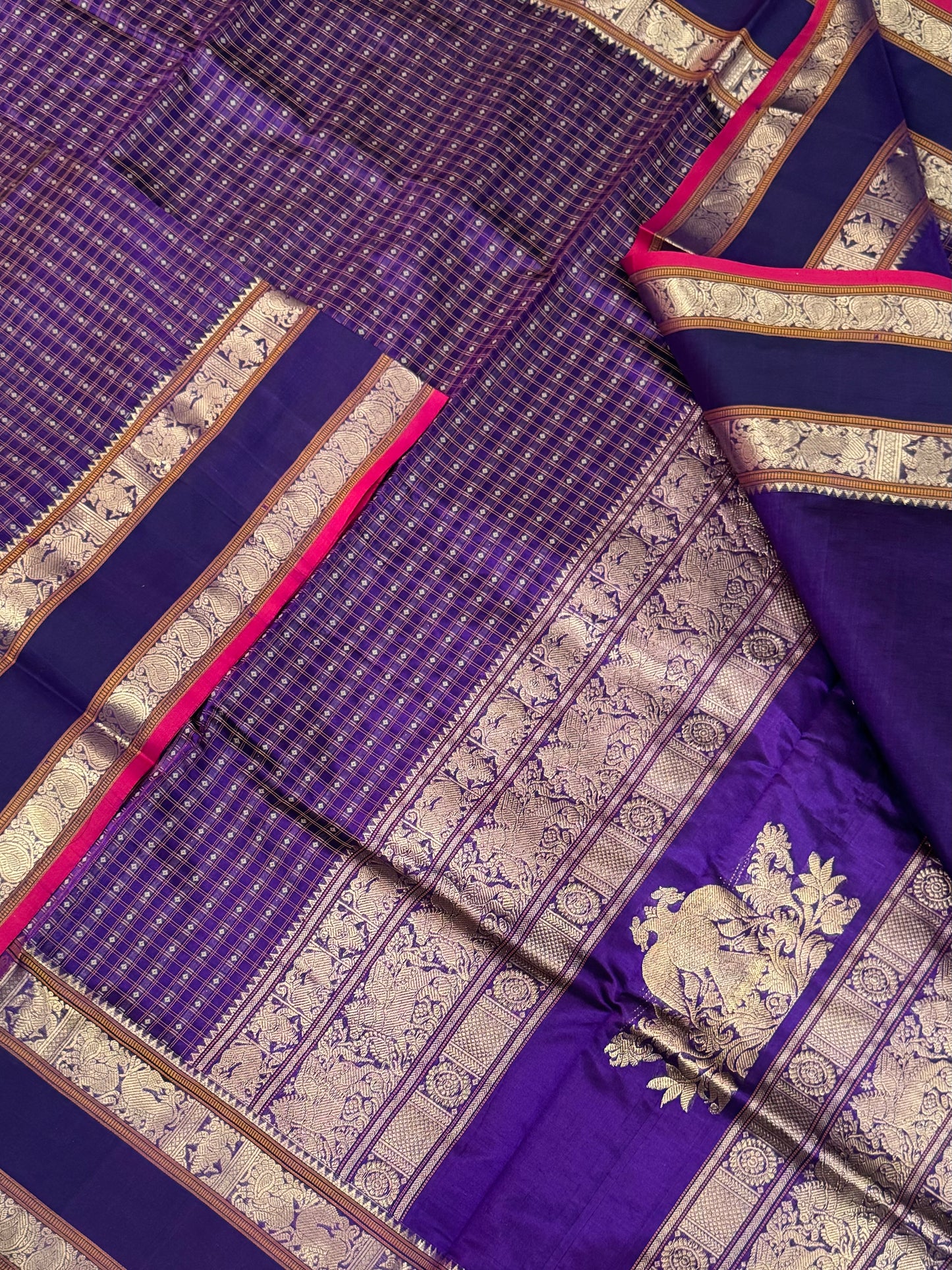 Kanchi Silk Cotton Sarees |violet x hot pink | 1000 BUTTA Lakshadeepam X eruthalapakshi Zari pallu