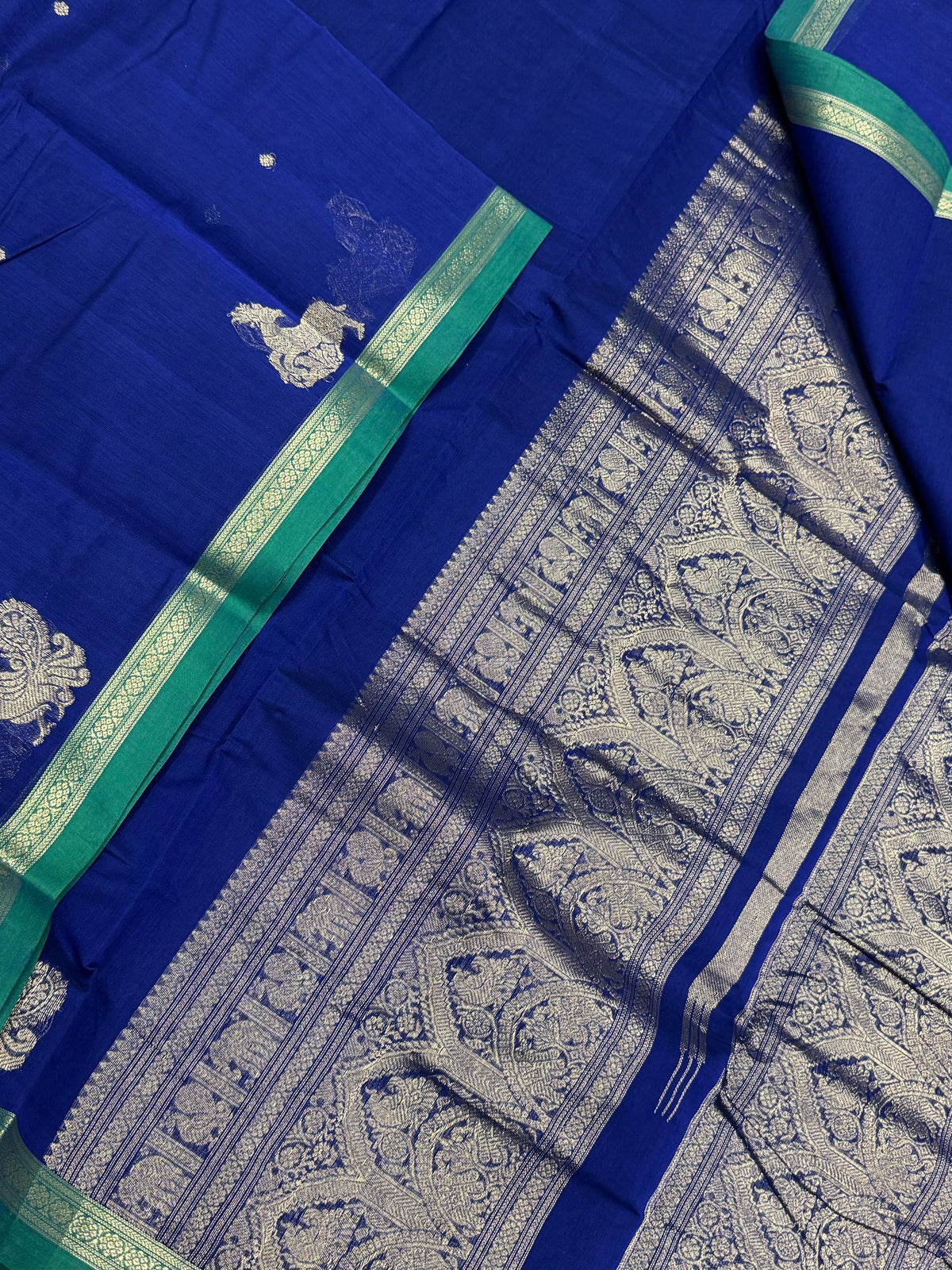 Pure Handloom Kanchi rich Cotton Saree | tiny border | royal blue x green