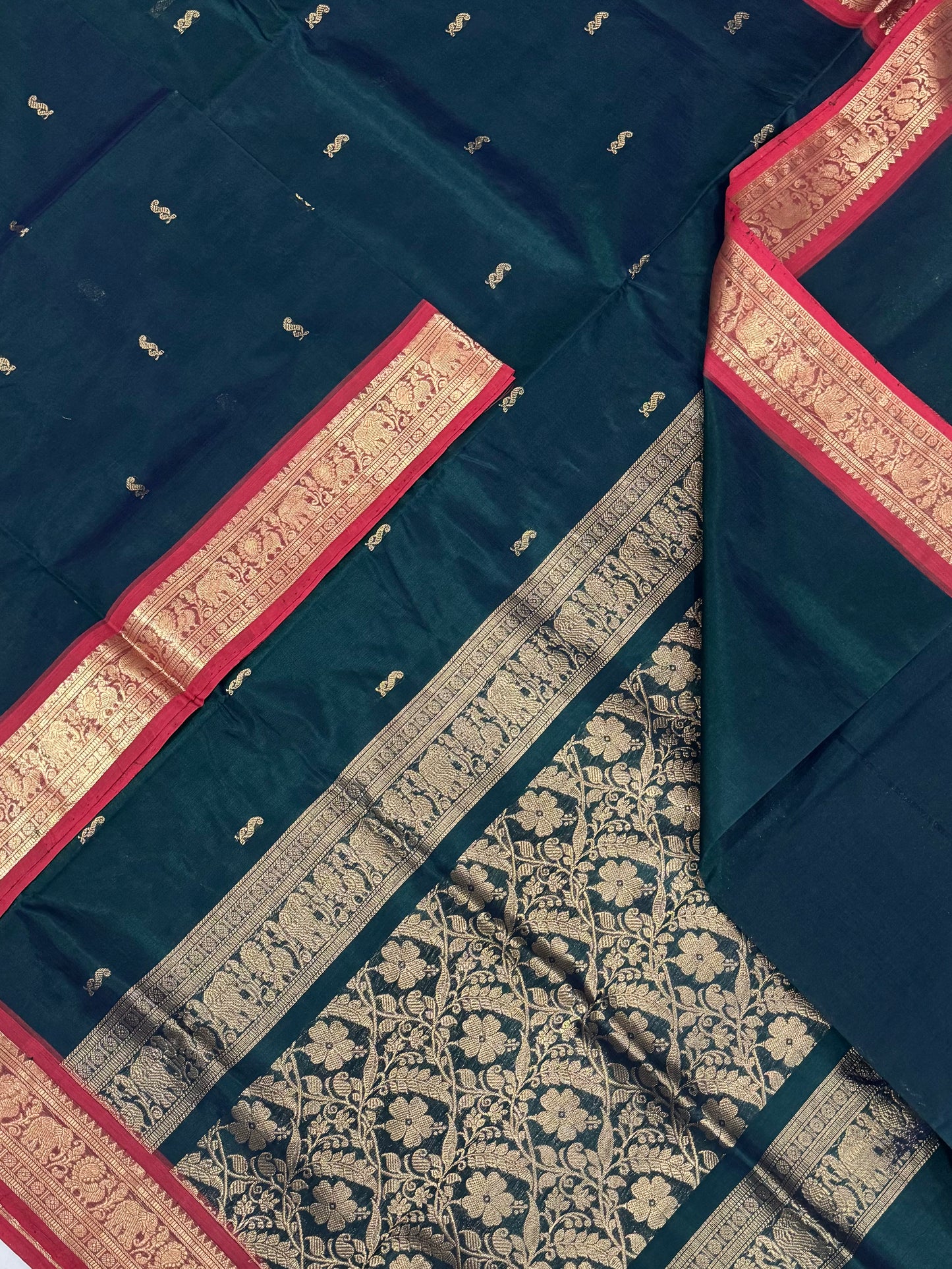 Kanchi Silk Cotton Sarees | rich zari border X tiny motif|green X orange
