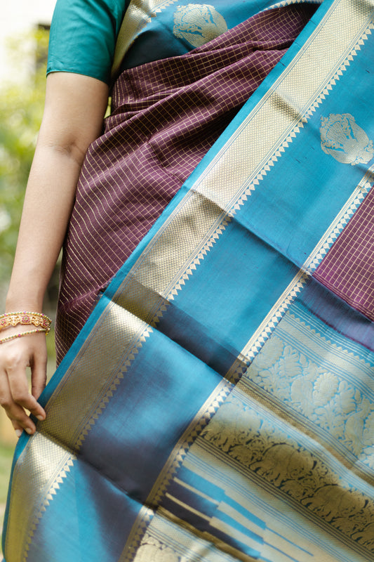 Pure Kanjivarams | podi kattam X eruthalapakshi zari butta | brown x blue |Handwoven luxury x 4 ply master weave | NKV45