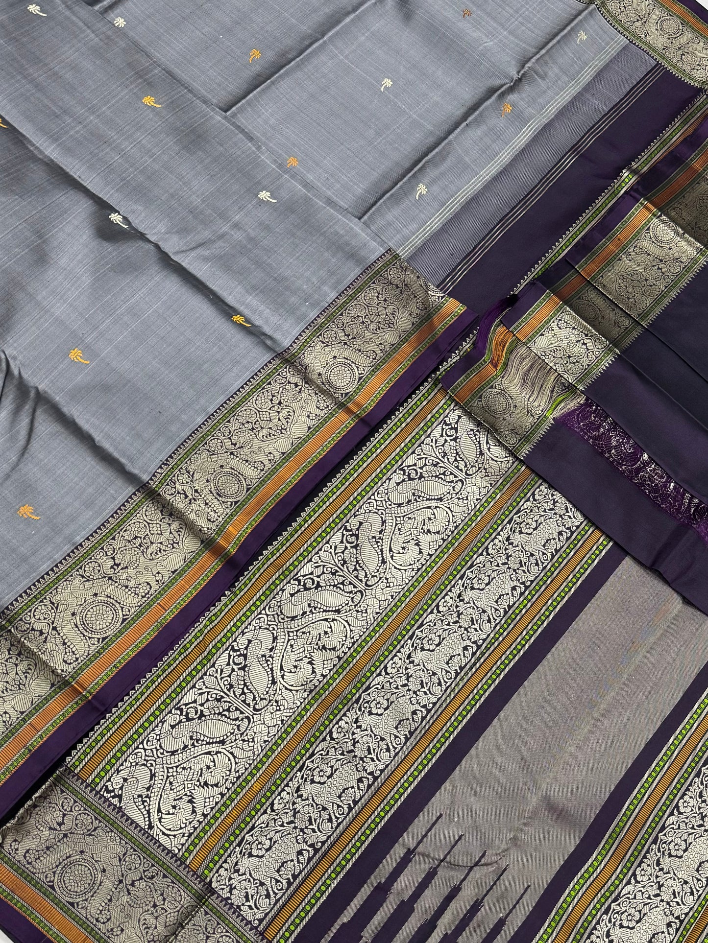Pure Kanjivarams | zero zari | grey x jamun | Handwoven luxury x 4 ply master weave | NKV35