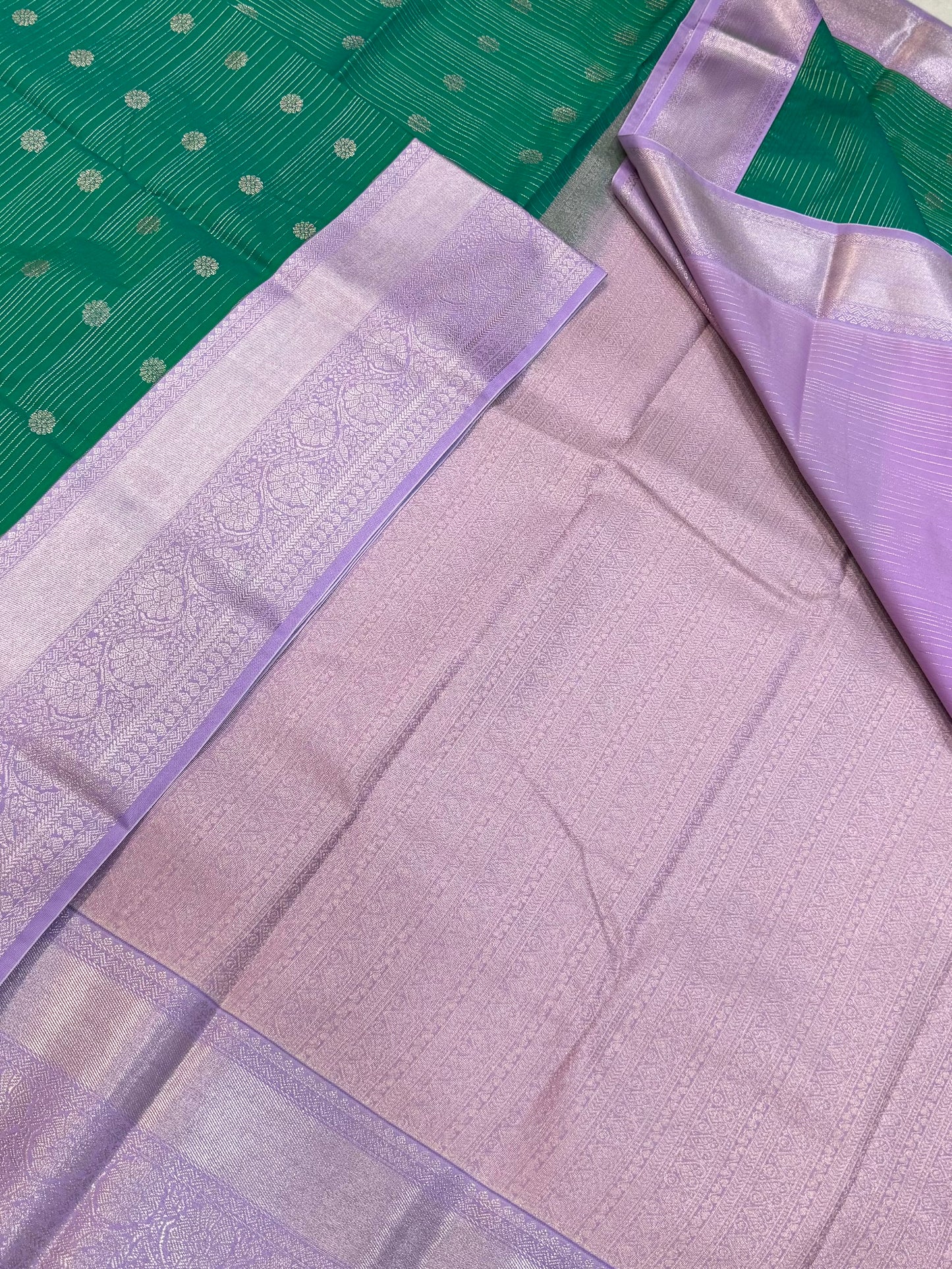 Vegan Silk Sarees Online | veldhari BUTTA | Rama green X lavendar