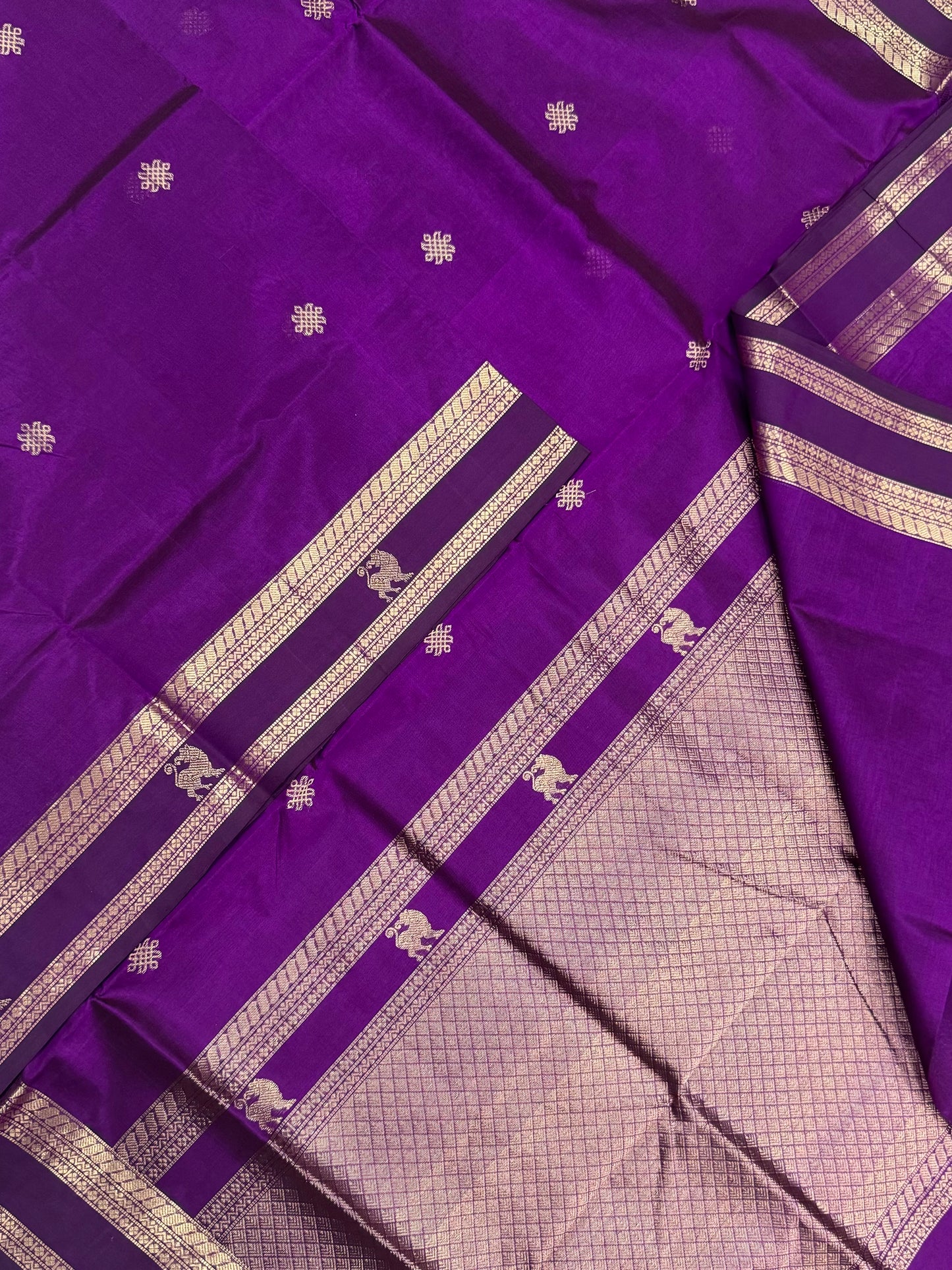 Kanchi Silk Cotton Sarees | kolam X yhazli |electric violet X gold