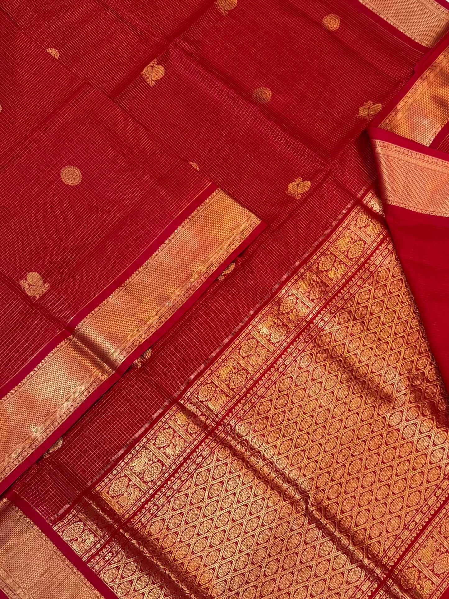 Kanchi Silk Cotton Sarees | luxury silk cotton | VAIRAOOSI muthukattam X mayil X chakram | red x gold NKV37