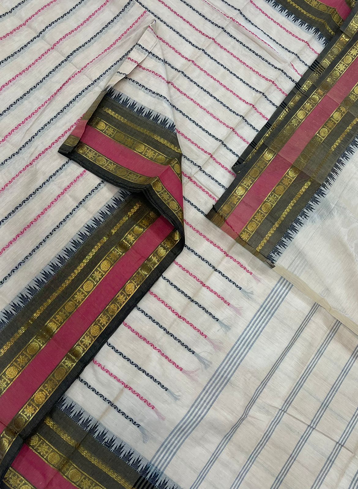Pastel kanchi soft cotton | white X pink X black | veldhari X zari border