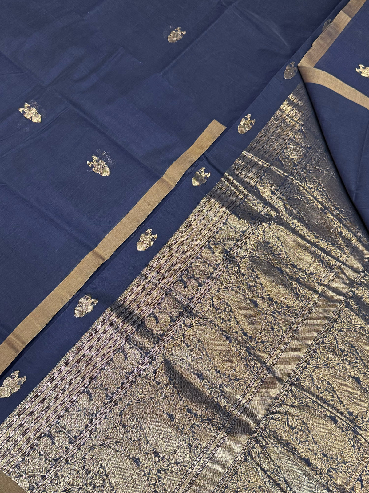 Pure Handloom Kanchi rich Cotton Saree | tiny border x eruthalapakahi motif | black x beige x gold