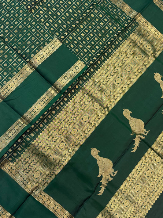 Pure Kanjivarams | bottle green X gold | 1000 BUTTA X killi pallu