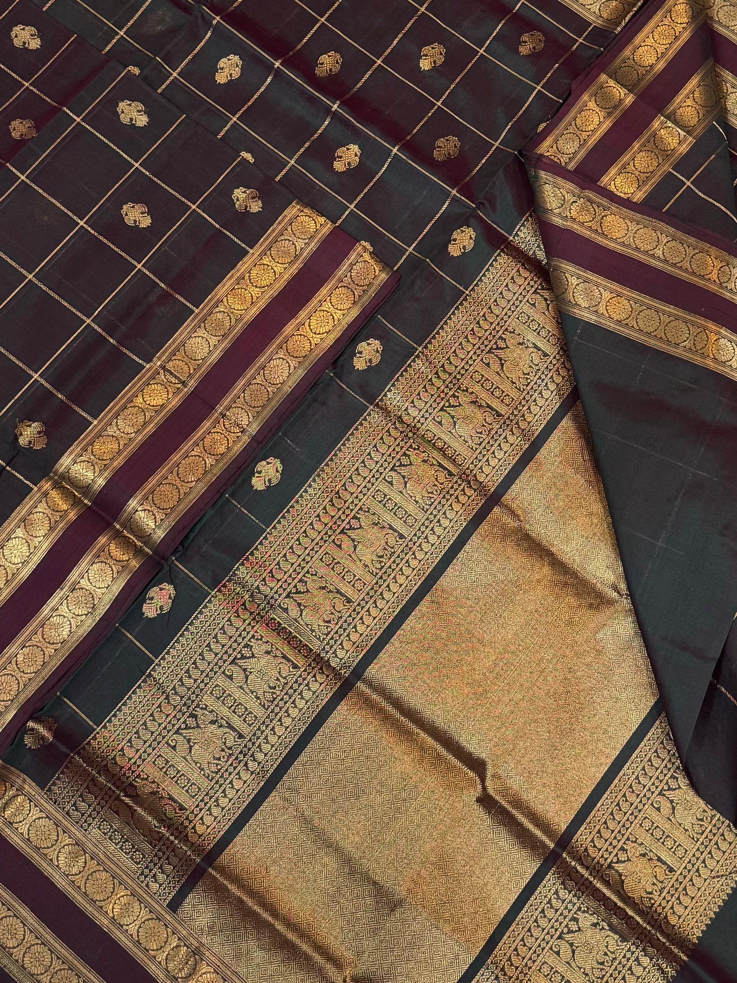 Kanchi Silk Cotton Sarees | gandaberunda motif X kattam X rettaipet zari woven border | twotone greenish marron X gold