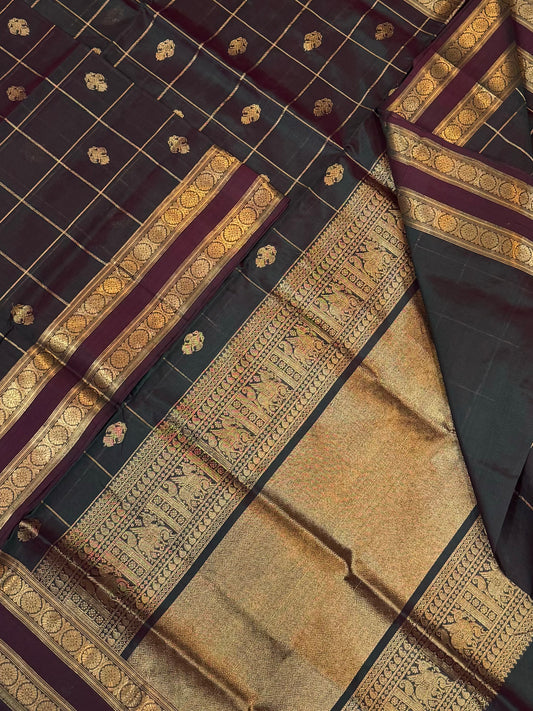 Kanchi Silk Cotton Sarees | gandaberunda motif X kattam X rettaipet zari woven border | twotone greenish marron X gold