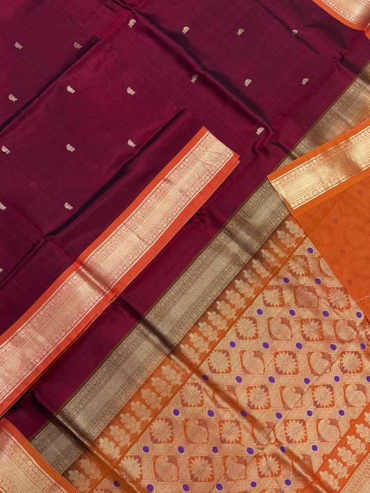 Kanchi Silk Cotton Sarees | rich zari border X tiny motif|marron X orange