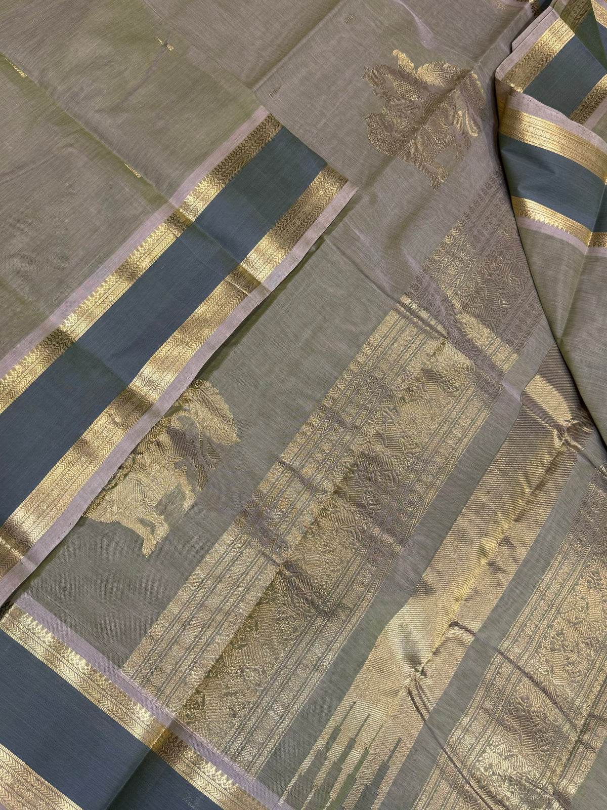Pure Handloom Kanchi rich Cotton Saree | zari malli moggu BUTTA  X zari woven pallu | pastel green X corner pallu